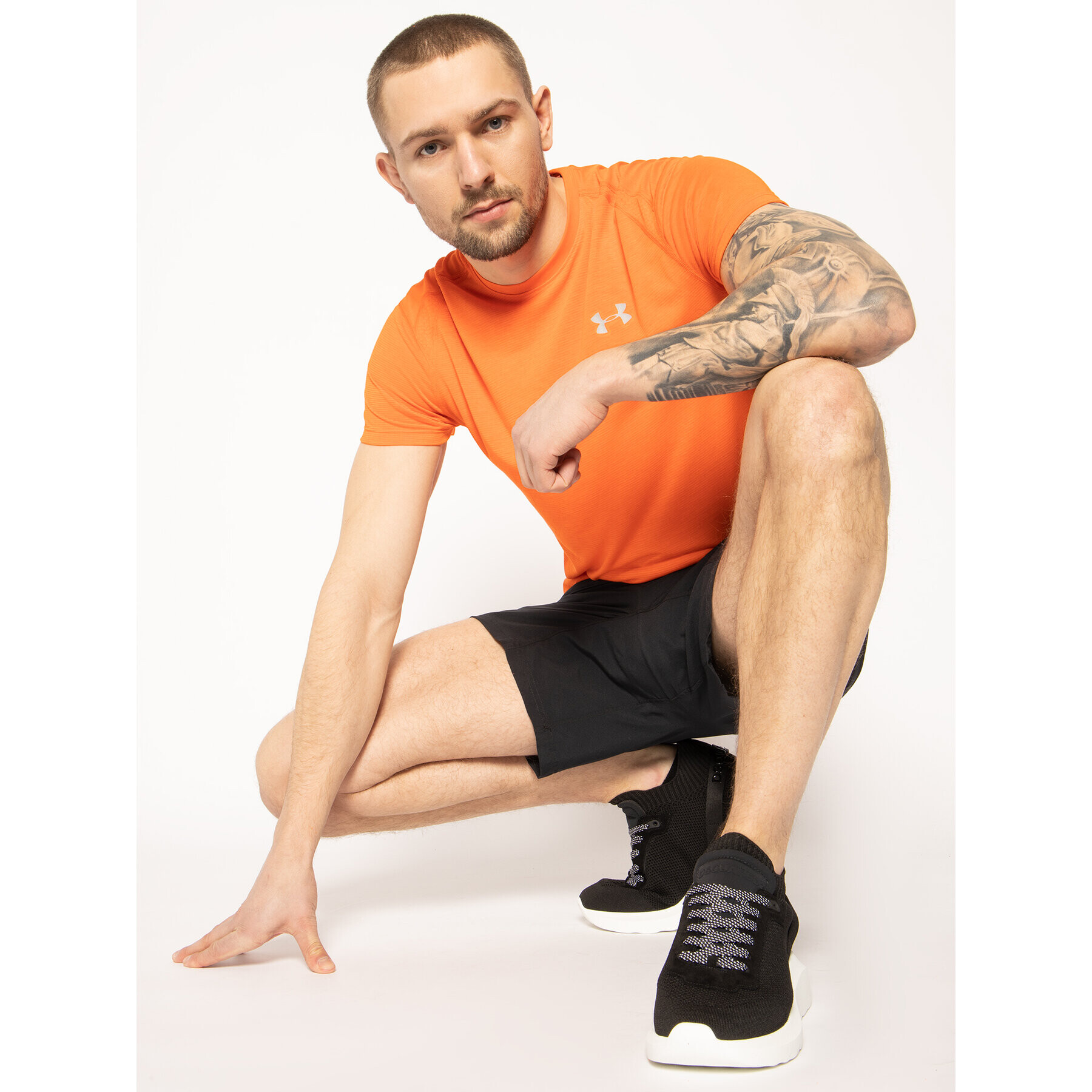 Under Armour Тениска от техническо трико Ua Streaker 1326579 Оранжев Fitted Fit - Pepit.bg