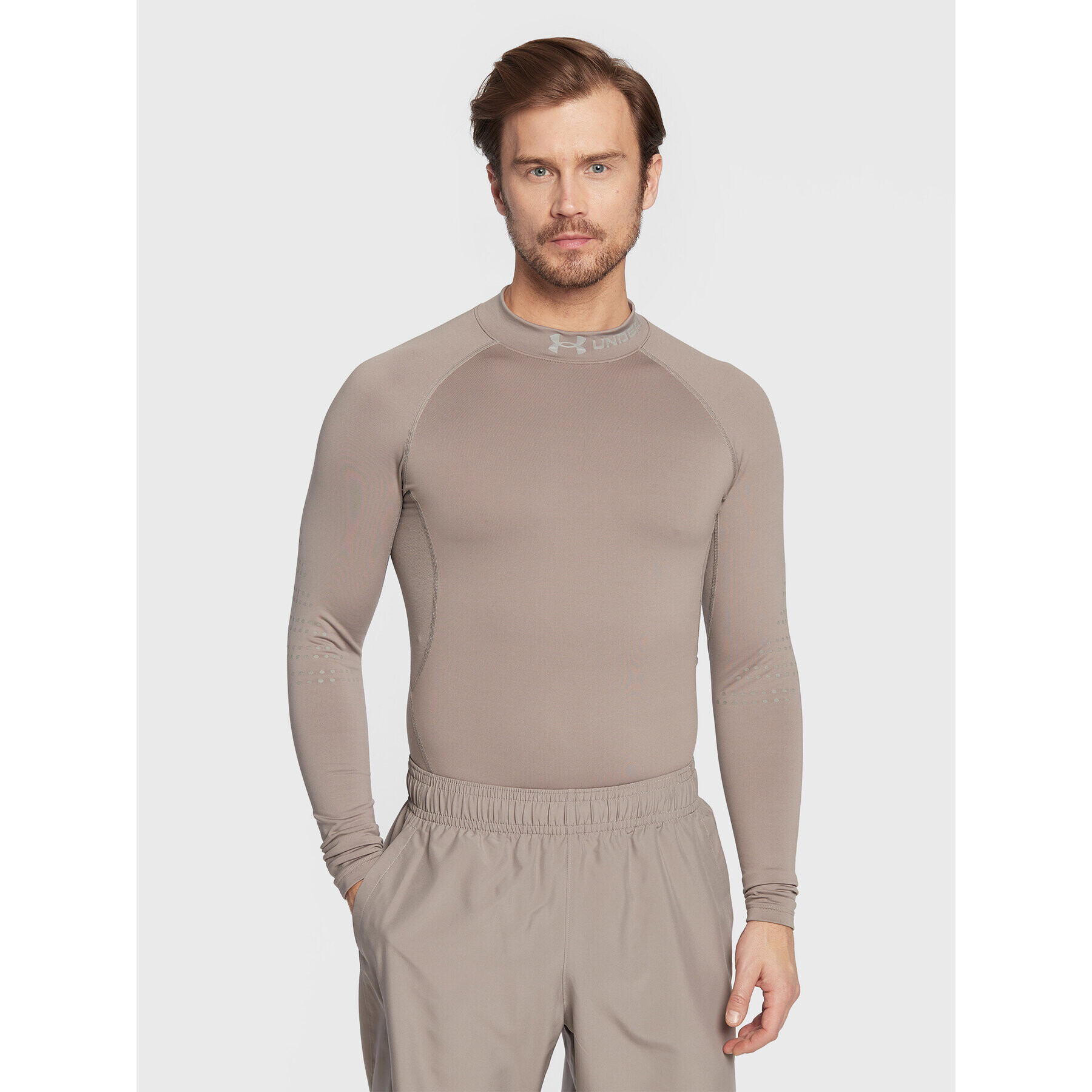 Under Armour Тениска от техническо трико ColdGear® 1373828 Сив Slim Fit - Pepit.bg