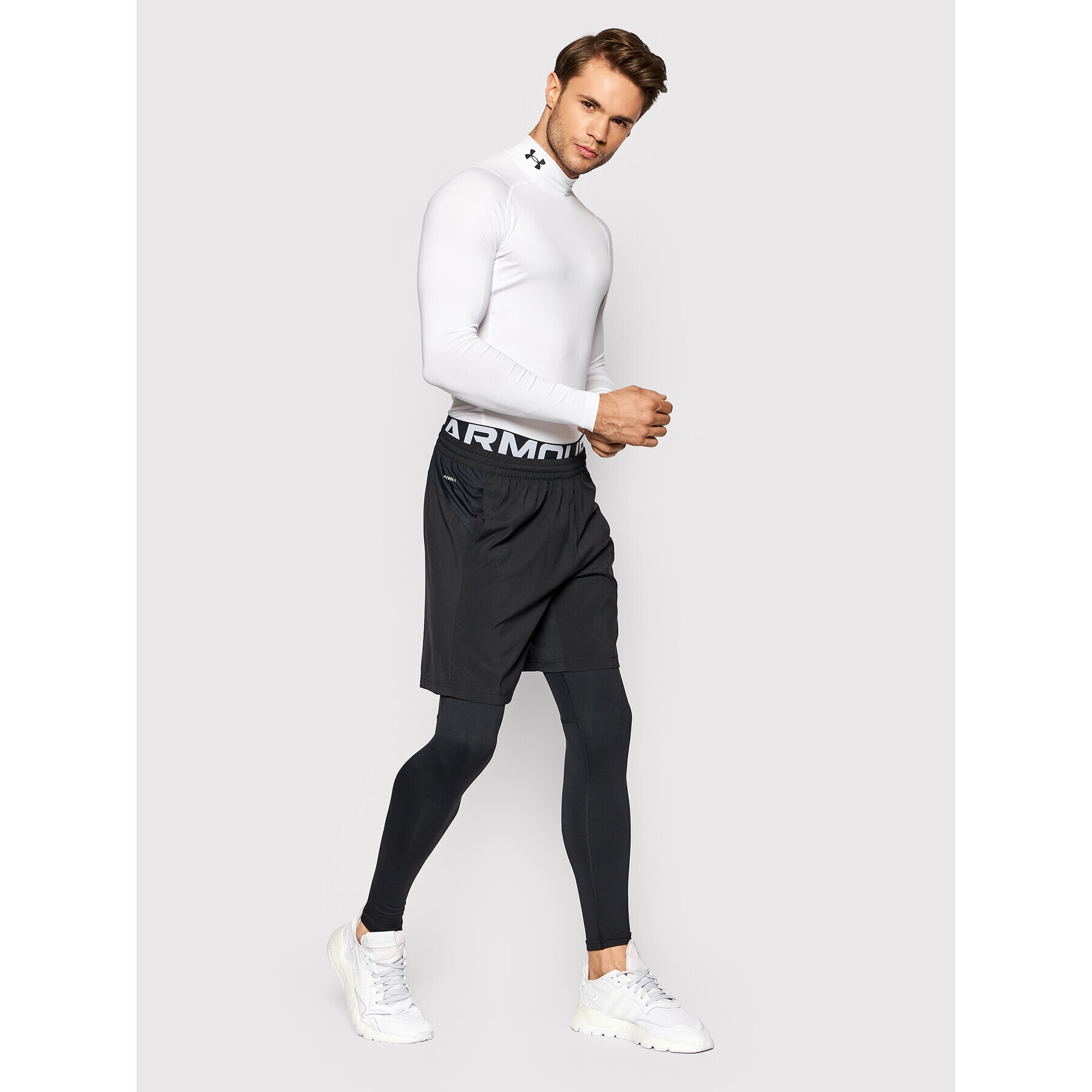 Under Armour Тениска от техническо трико HeatGear® Mock 1369606 Бял Skinny Fit - Pepit.bg