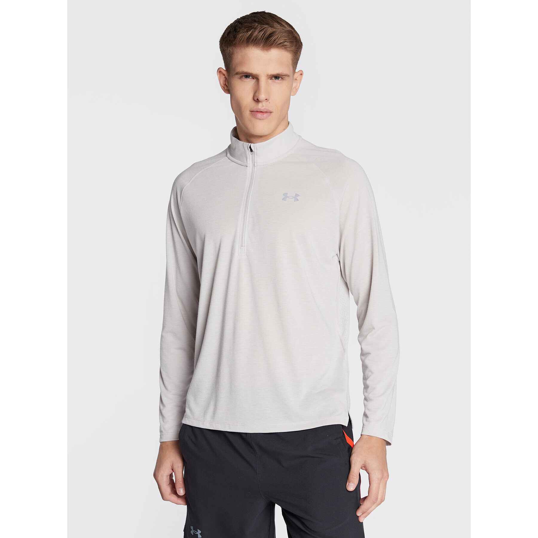 Under Armour Тениска от техническо трико Ua Streaker 1361474 Сив Slim Fit - Pepit.bg