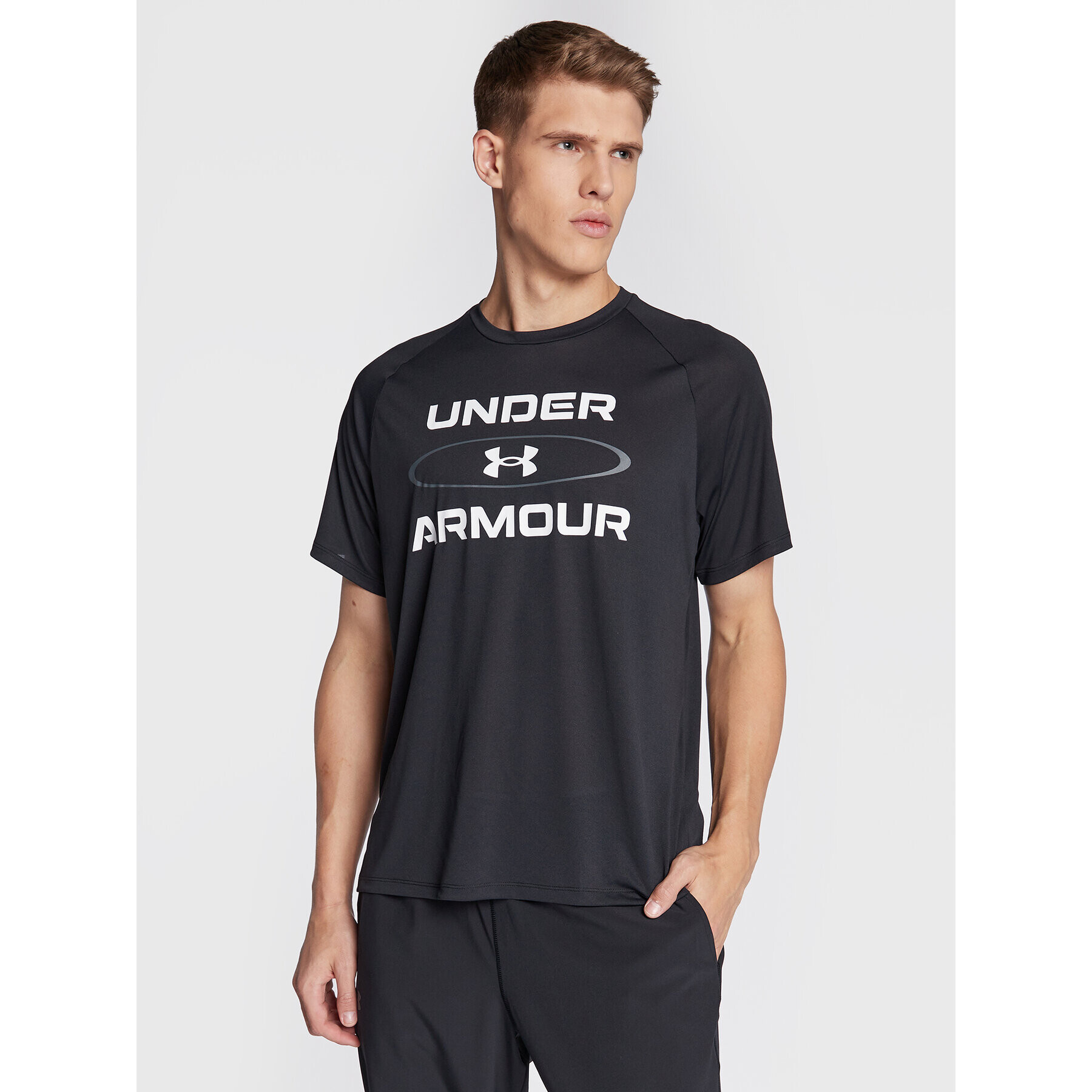 Under Armour Тениска от техническо трико Ua Tech 2.0 1373426 Черен Loose Fit - Pepit.bg