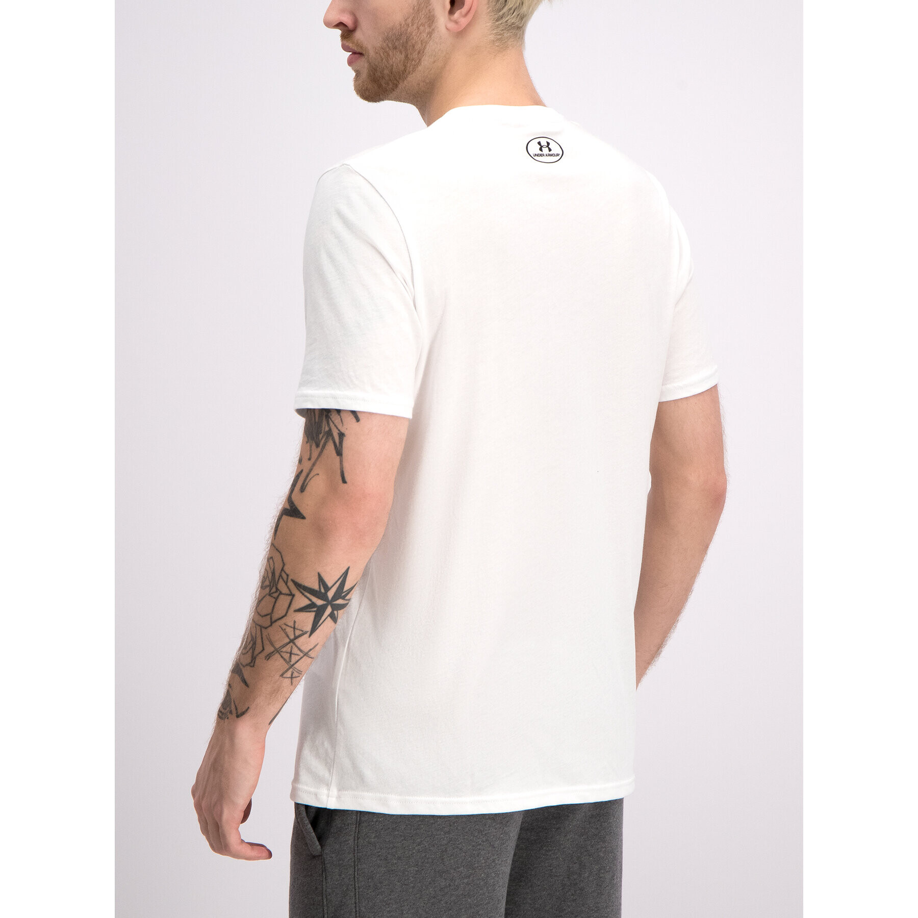 Under Armour Тишърт 1326799 Бял Loose Fit - Pepit.bg