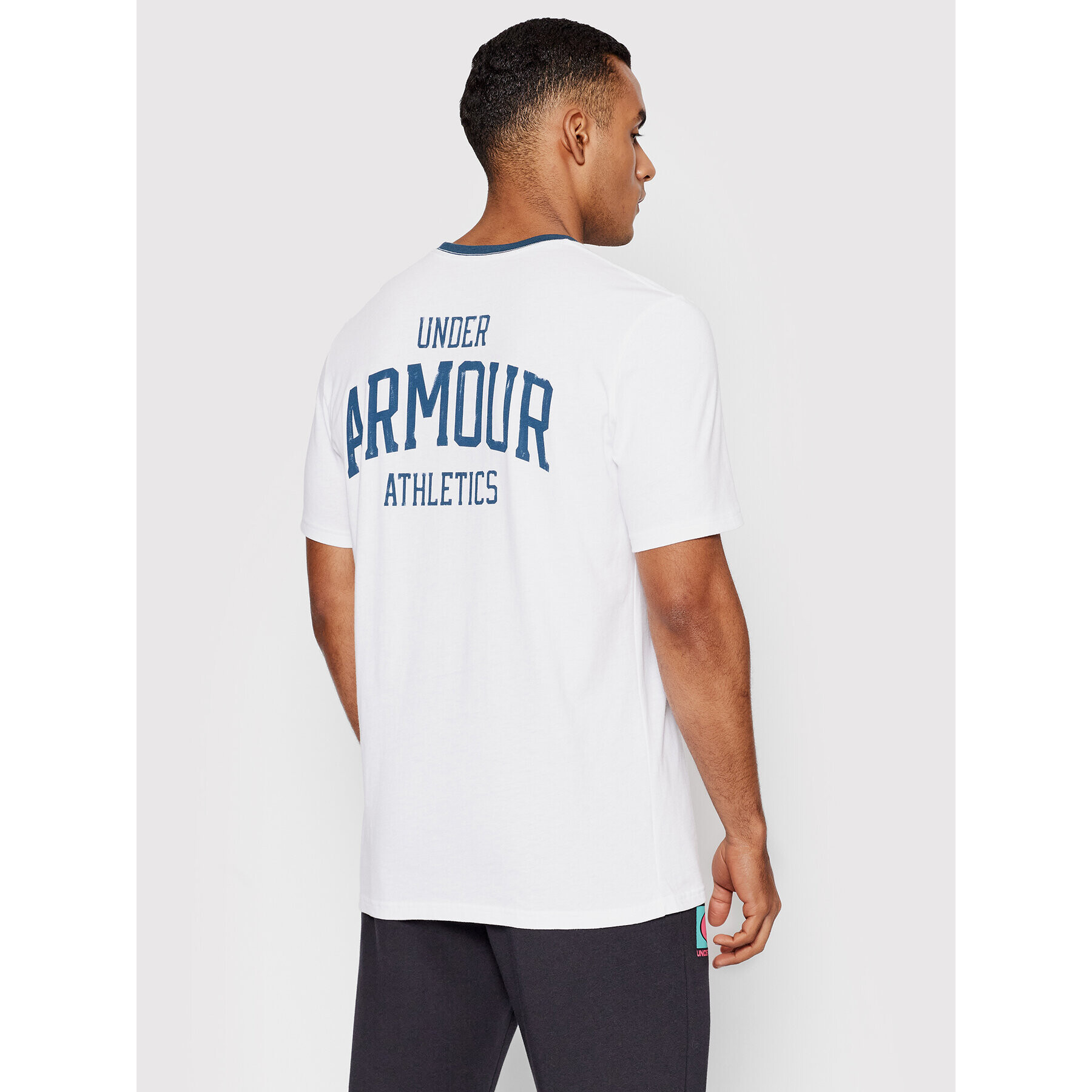 Under Armour Тишърт Originators Athletics 1366460 Бял Relaxed Fit - Pepit.bg