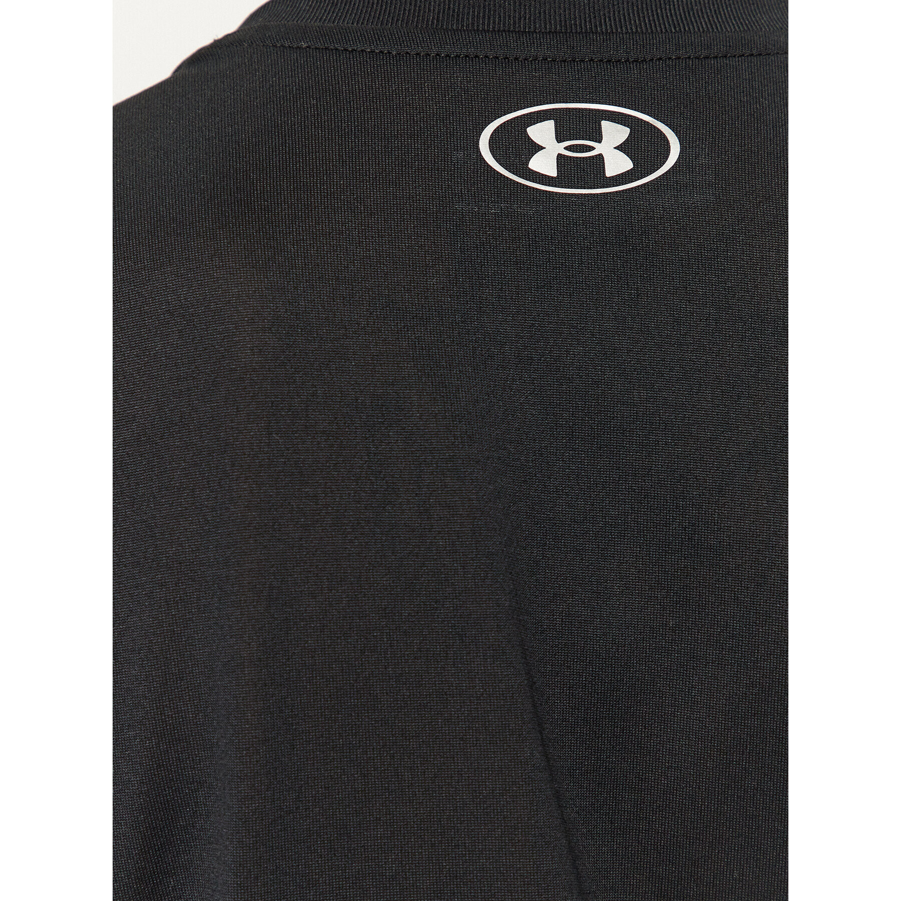 Under Armour Тишърт Tech Ssv - Solid 1255839 Черен Loose Fit - Pepit.bg