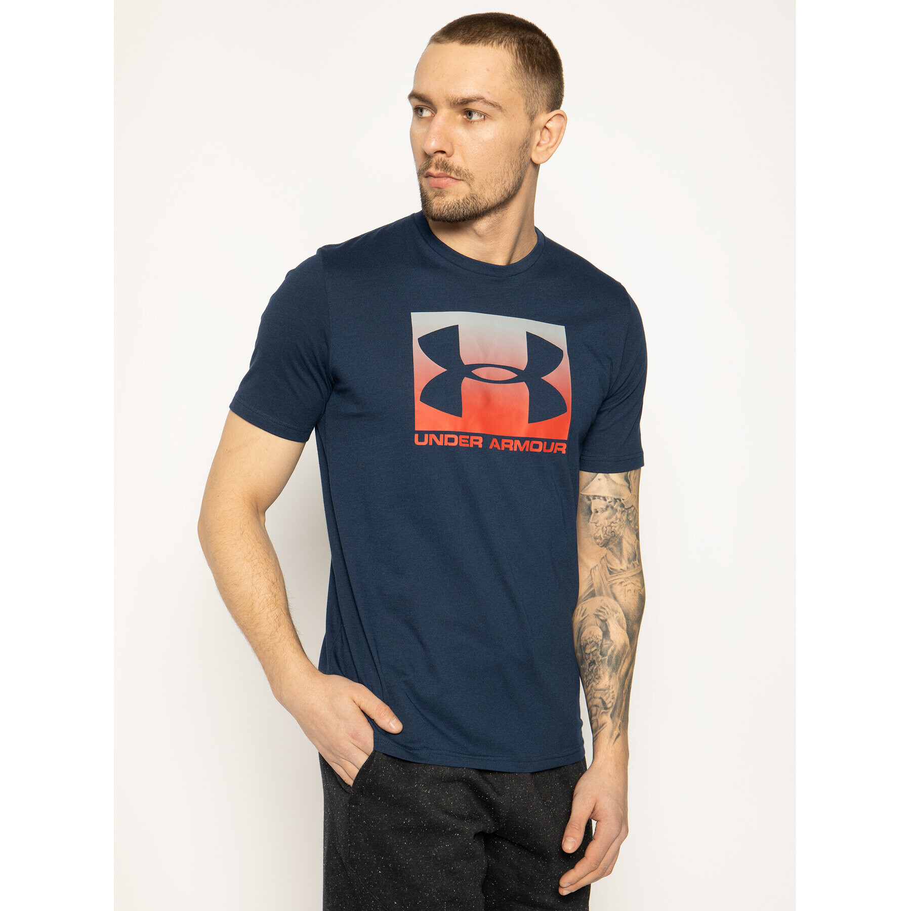 Under Armour Тишърт Ua Boxed Sportstyle 1329581 Тъмносин Loose Fit - Pepit.bg