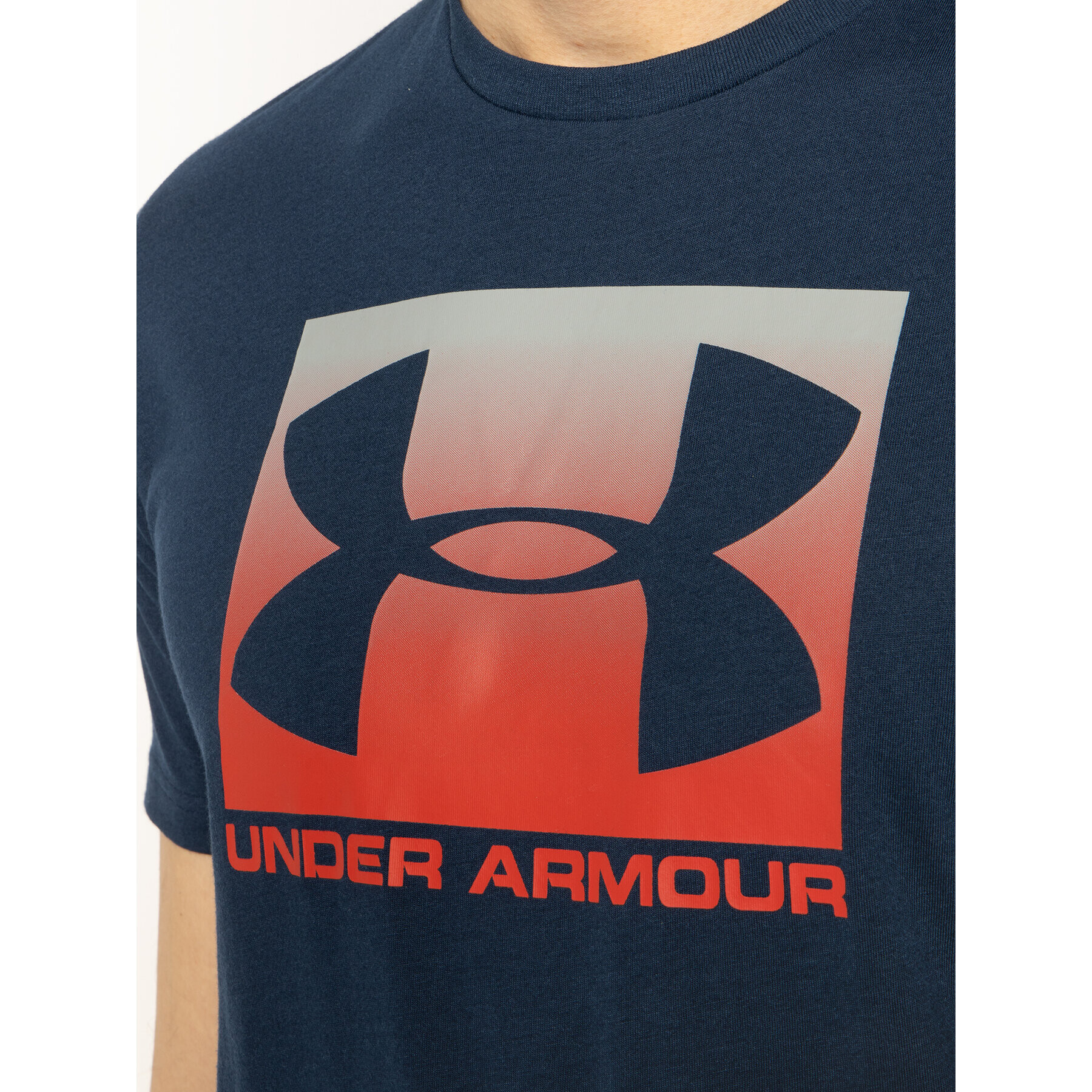 Under Armour Тишърт Ua Boxed Sportstyle 1329581 Тъмносин Loose Fit - Pepit.bg