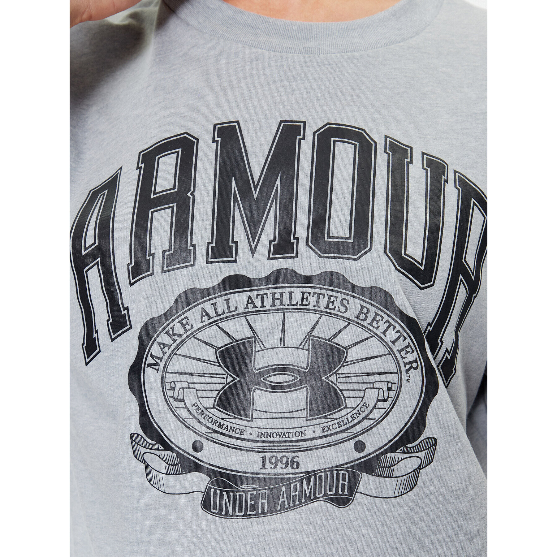 Under Armour Тишърт Ua Collegiate Crest Crop Ss 1379402 Сив Loose Fit - Pepit.bg