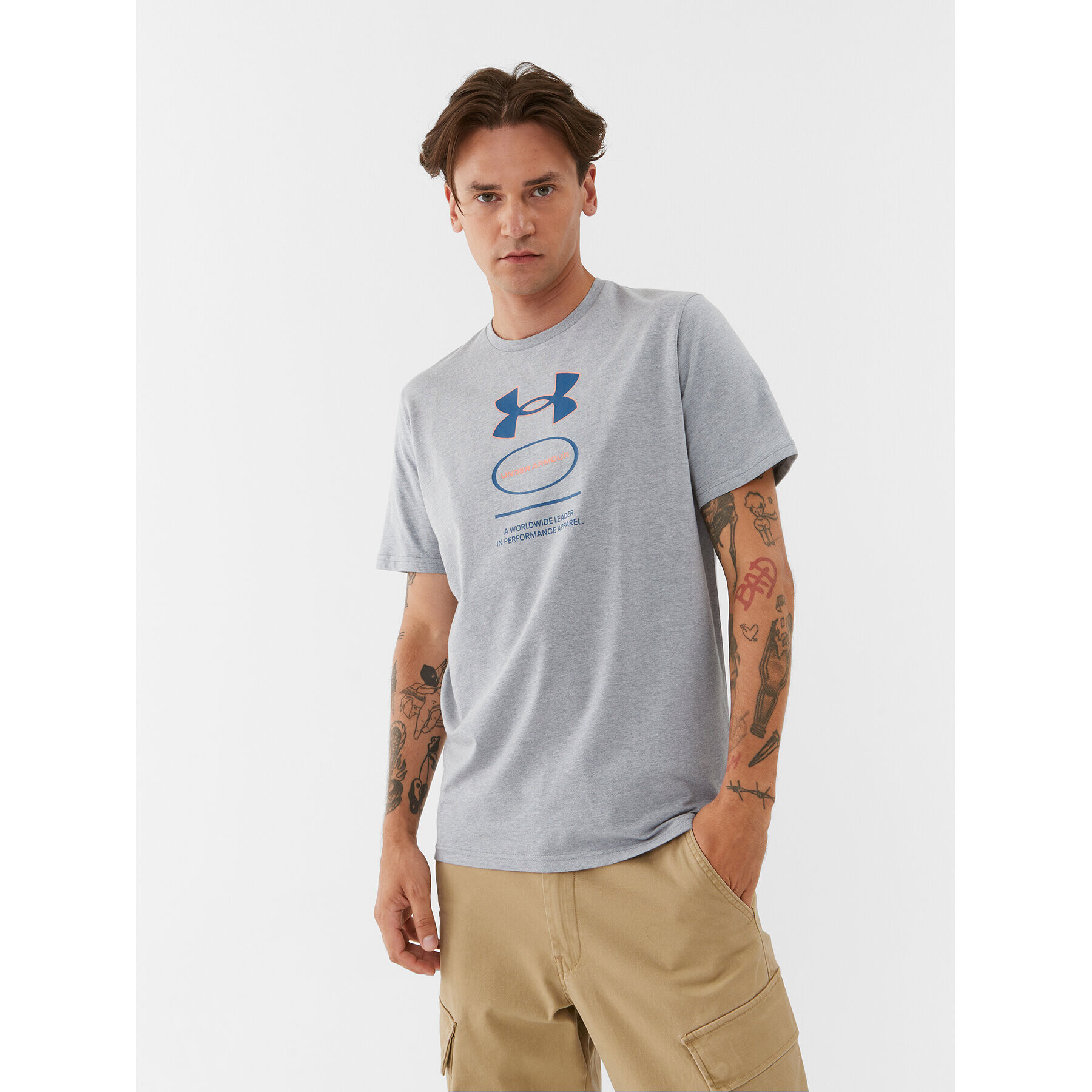 Under Armour Тишърт Ua Core Novelty Graphic Ss 1380957 Сив Loose Fit - Pepit.bg