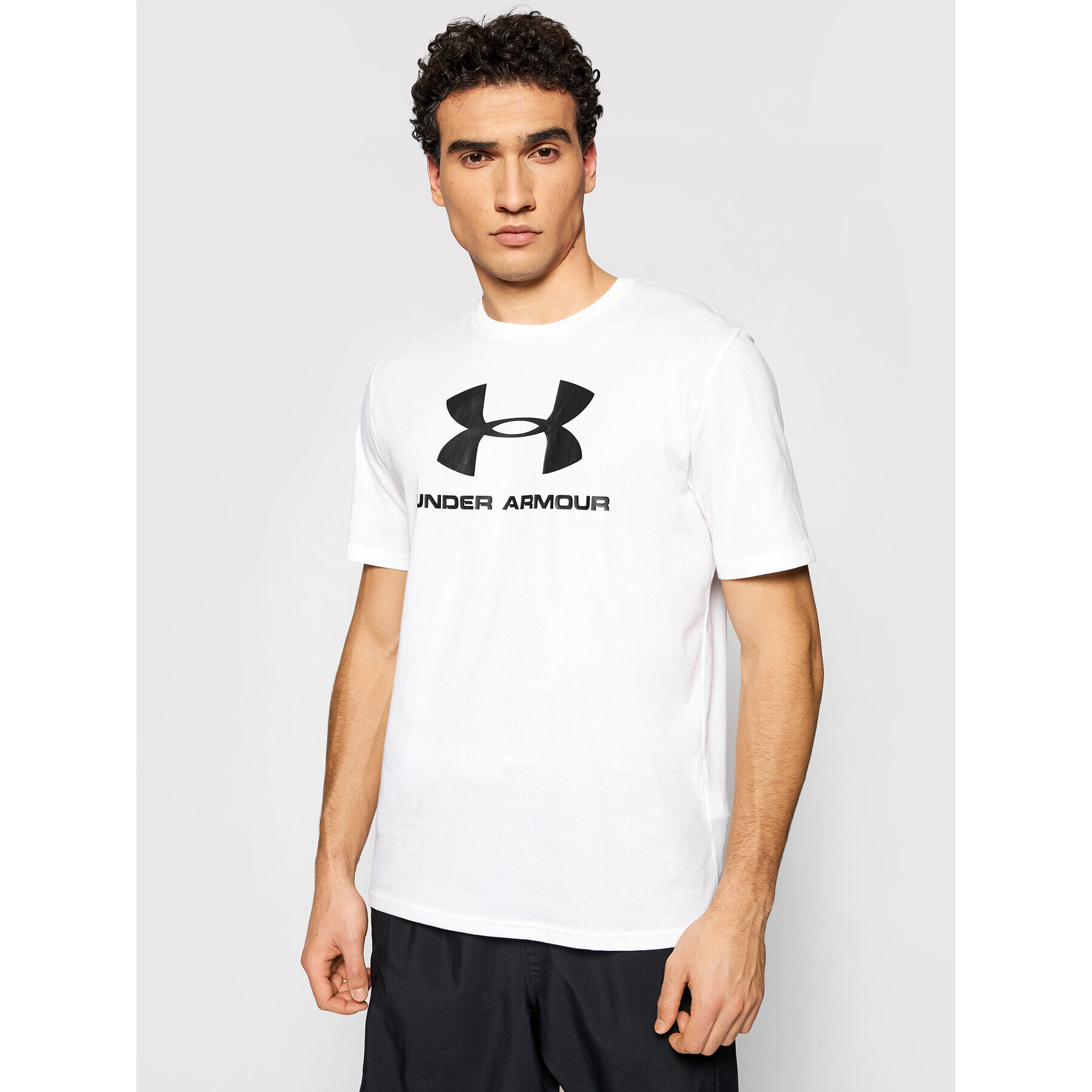 Under Armour Тишърт Ua Sportstyle Logo 1329590 Бял Loose Fit - Pepit.bg