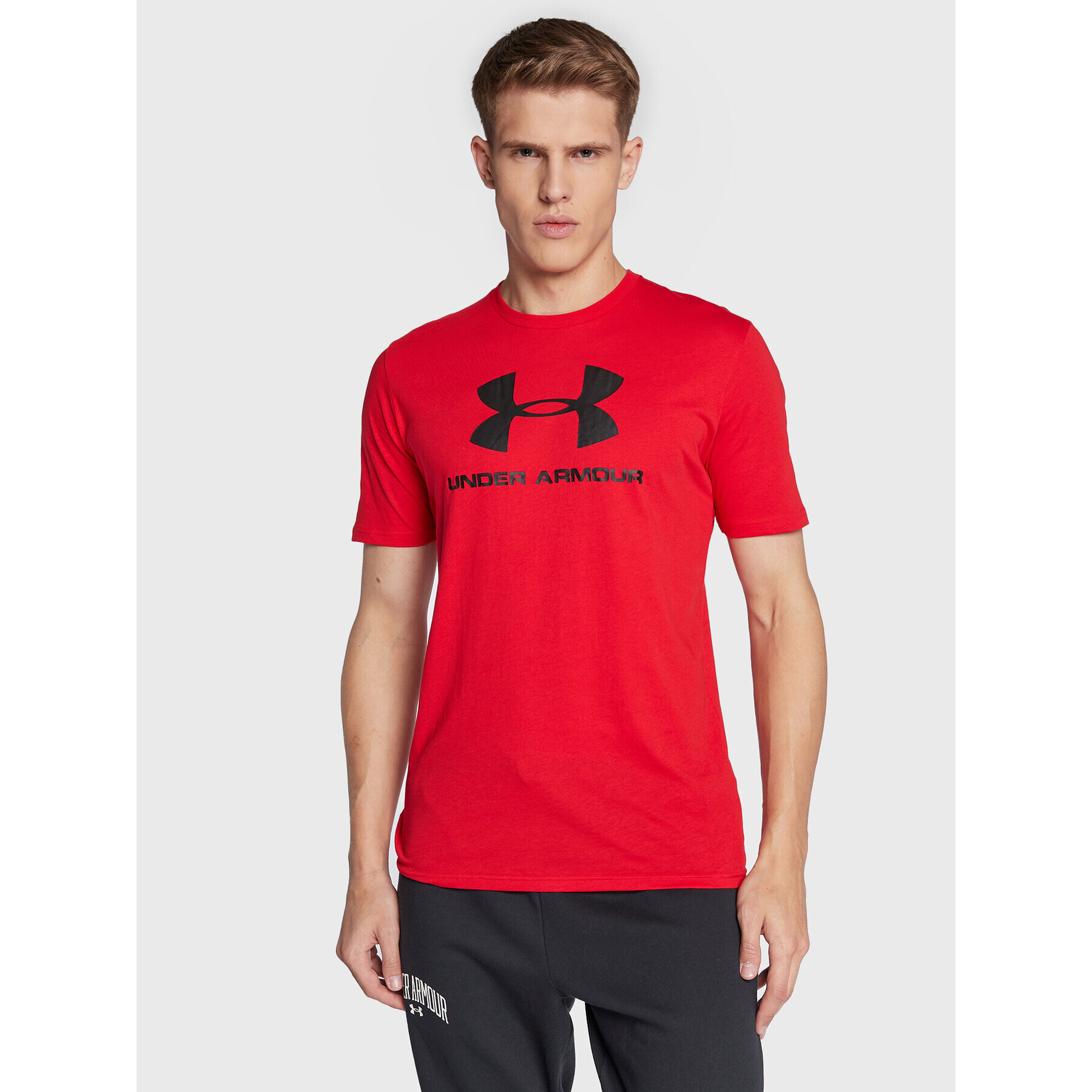 Under Armour Тишърт Ua Sportstyle Logo 1329590 Червен Loose Fit - Pepit.bg