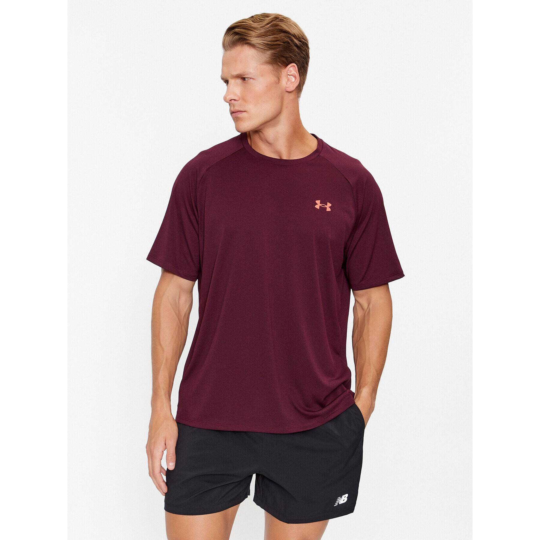 Under Armour Тишърт Ua Tech 2.0 Ss Tee Novelty 1345317 Бордо Loose Fit - Pepit.bg