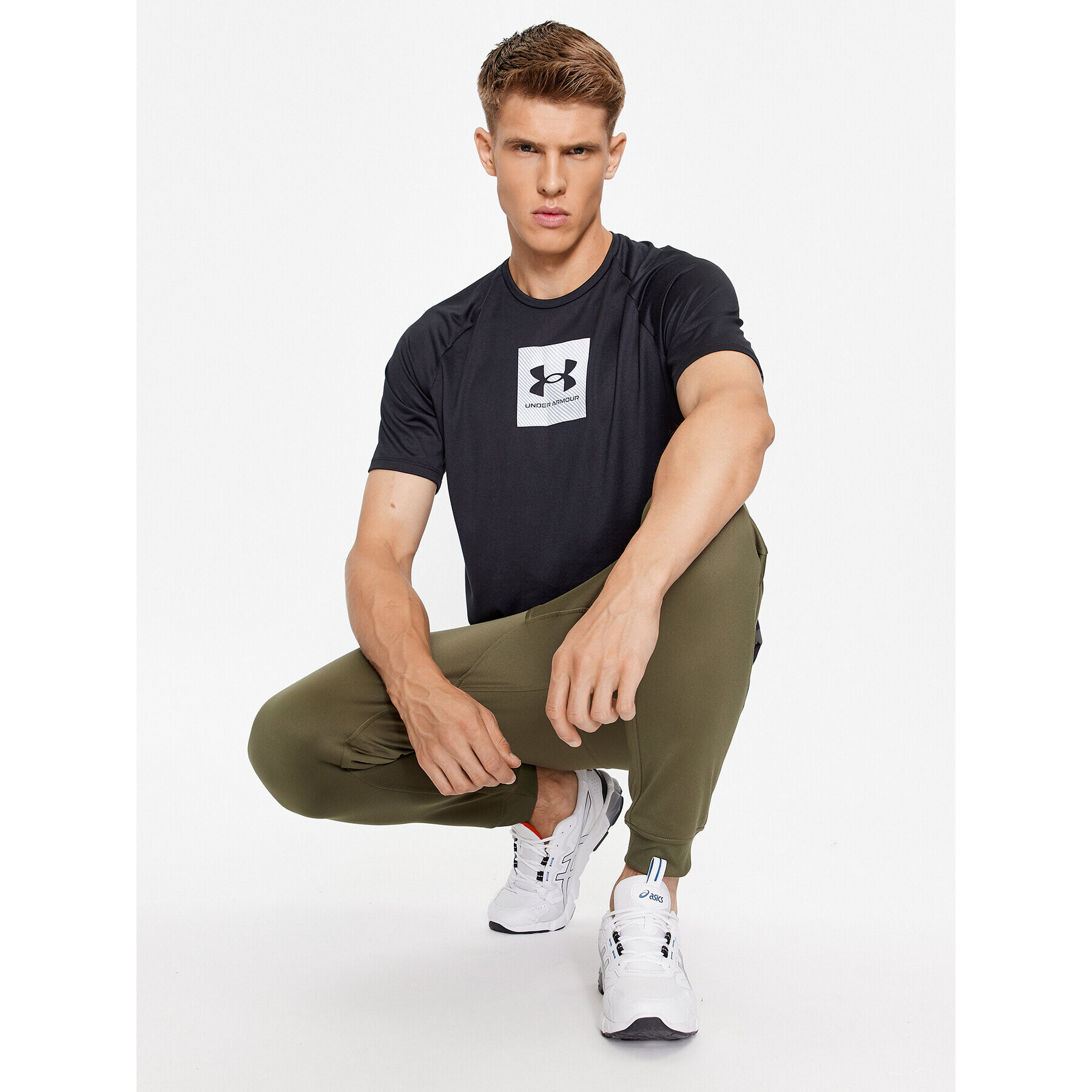 Under Armour Тишърт Ua Tech Prt Fill Ss 1380785 Черен Loose Fit - Pepit.bg