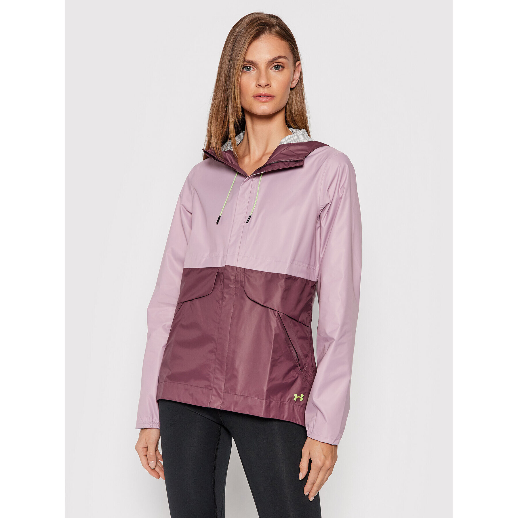 Under Armour Яке за дъжд Cloudstrike Shell 1350954 Виолетов Slim Fit - Pepit.bg