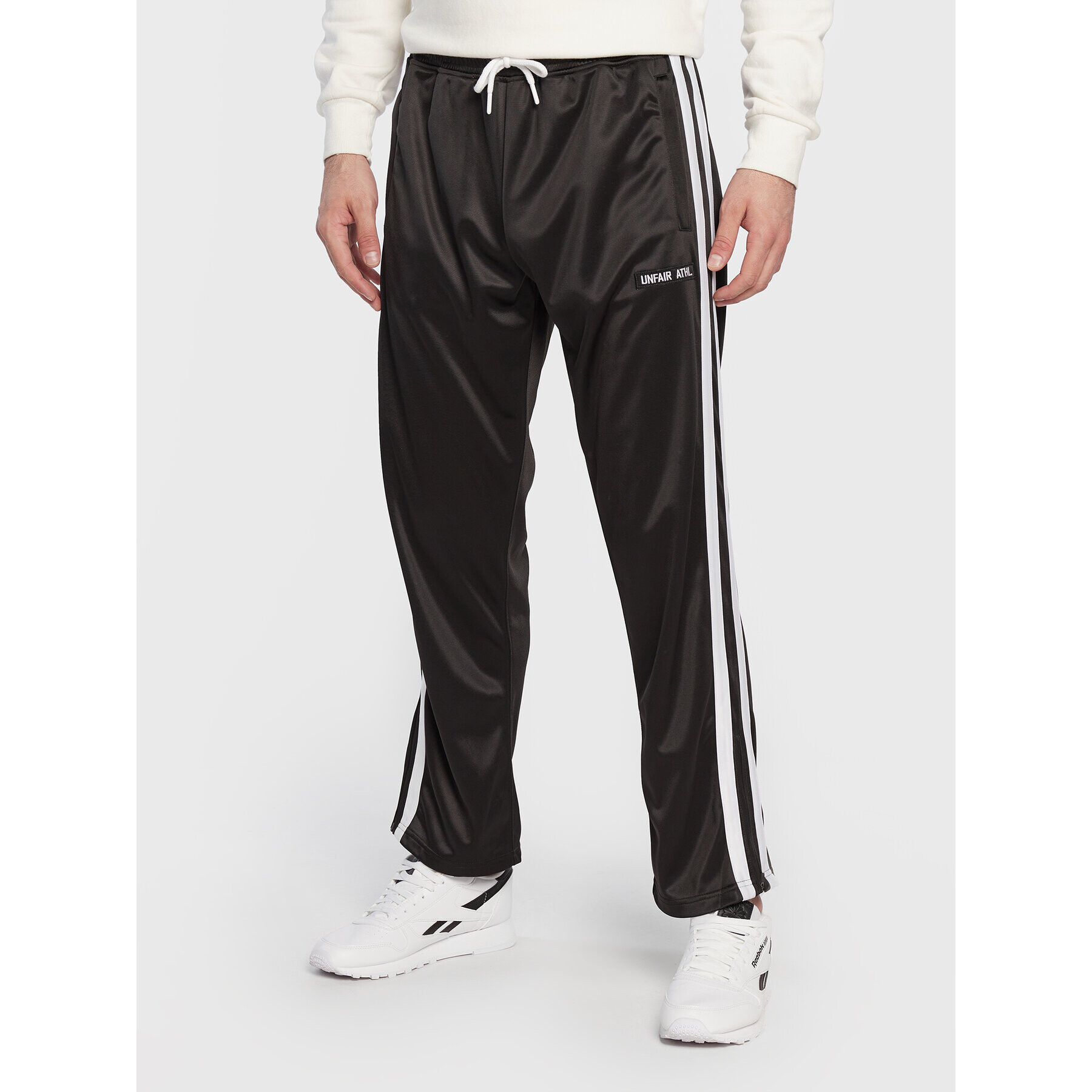 Unfair Athletics Долнище анцуг Dmwu UNFR22-167 Черен Regular Fit - Pepit.bg