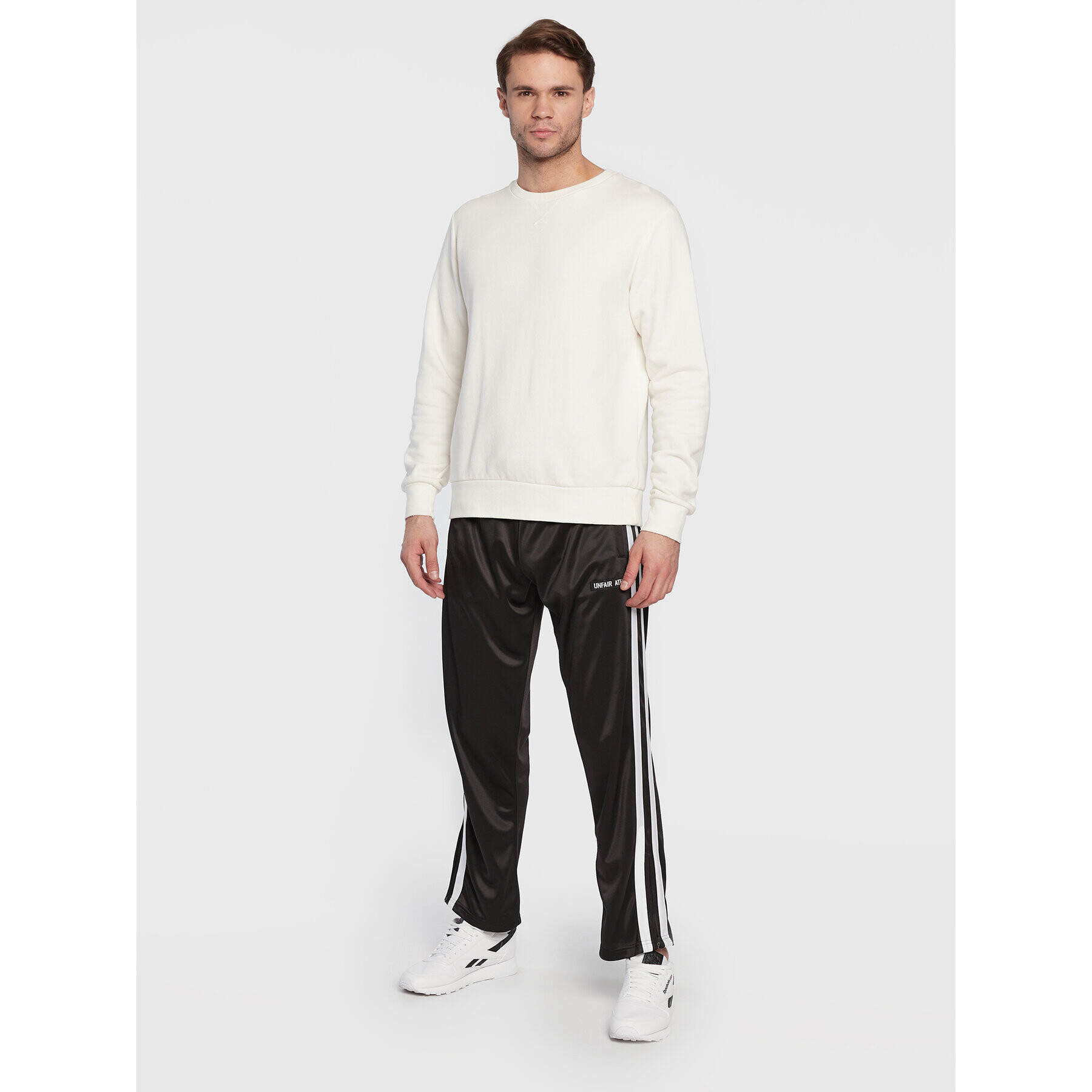 Unfair Athletics Долнище анцуг Dmwu UNFR22-167 Черен Regular Fit - Pepit.bg