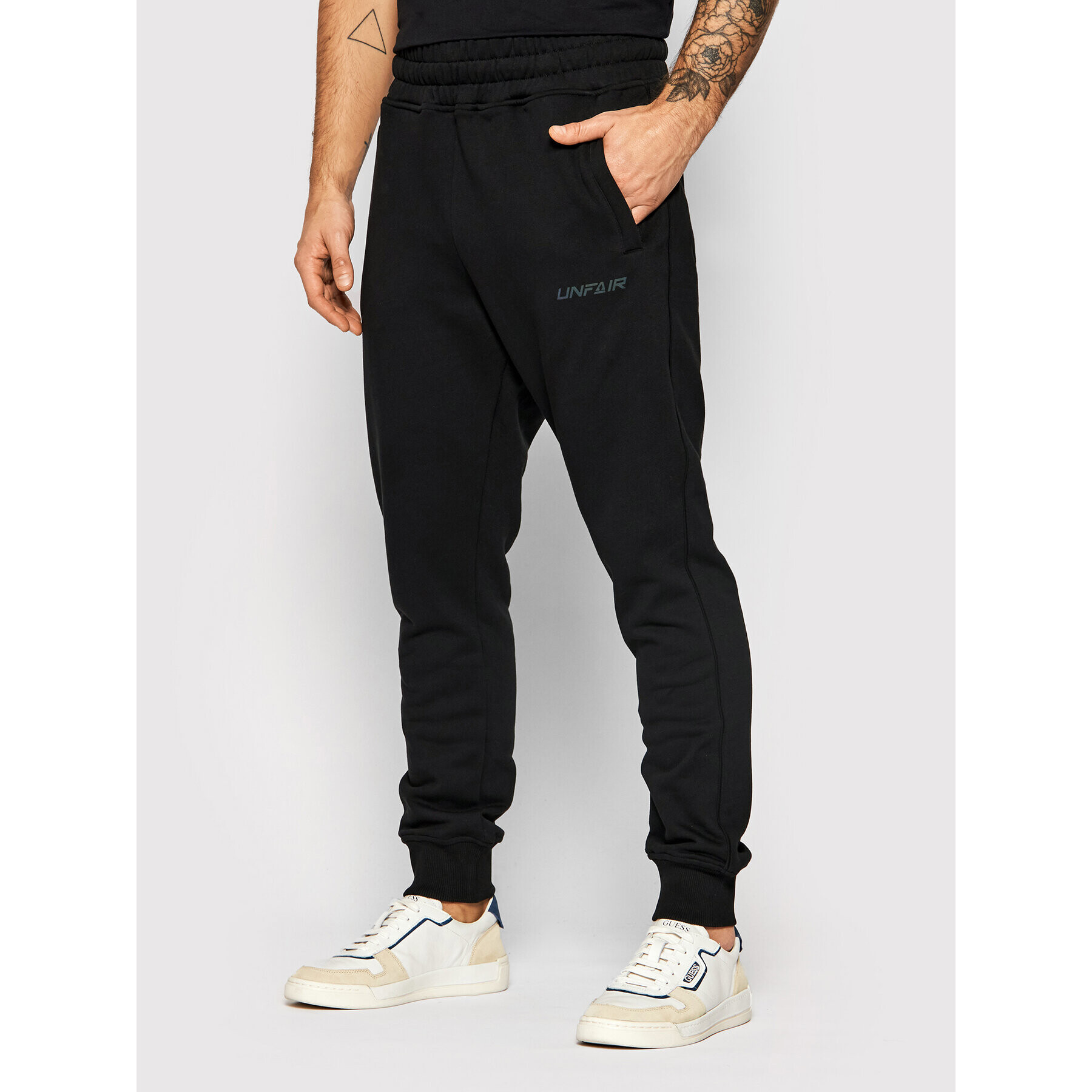 Unfair Athletics Долнище анцуг UNFR21-138 Черен Regular Fit - Pepit.bg
