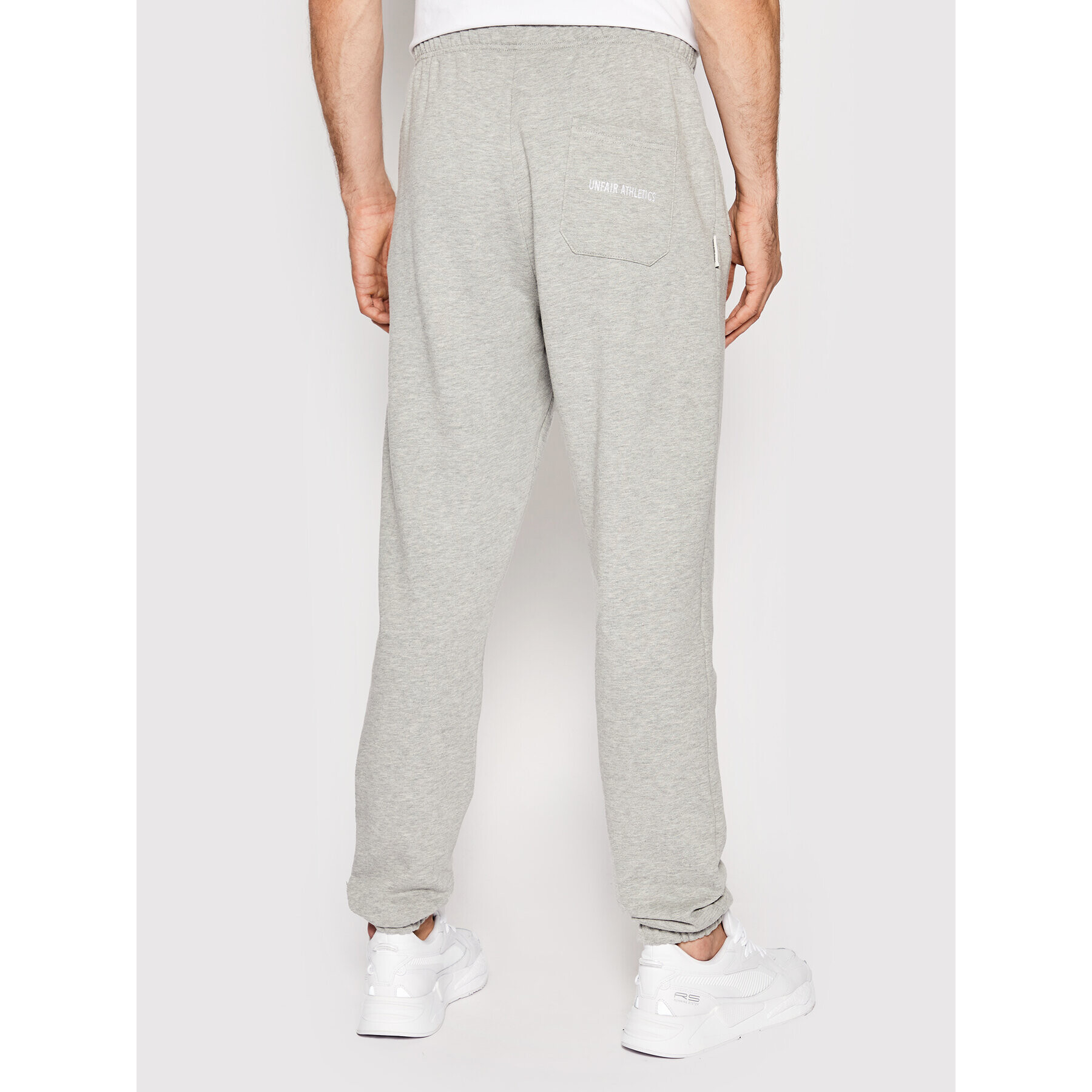 Unfair Athletics Долнище анцуг UNFR21-177 Сив Regular Fit - Pepit.bg