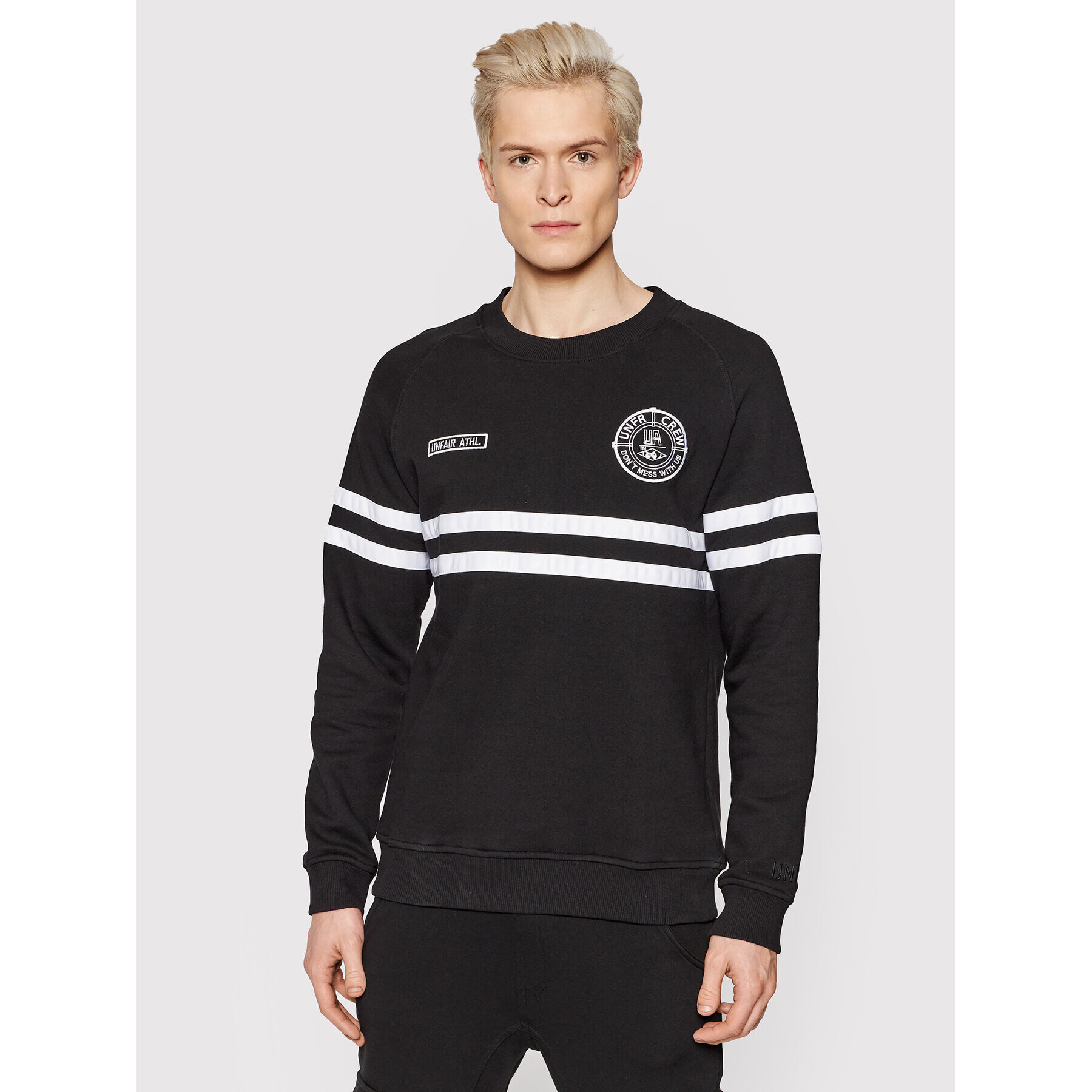 Unfair Athletics Суитшърт UNFR19-105 Черен Regular Fit - Pepit.bg