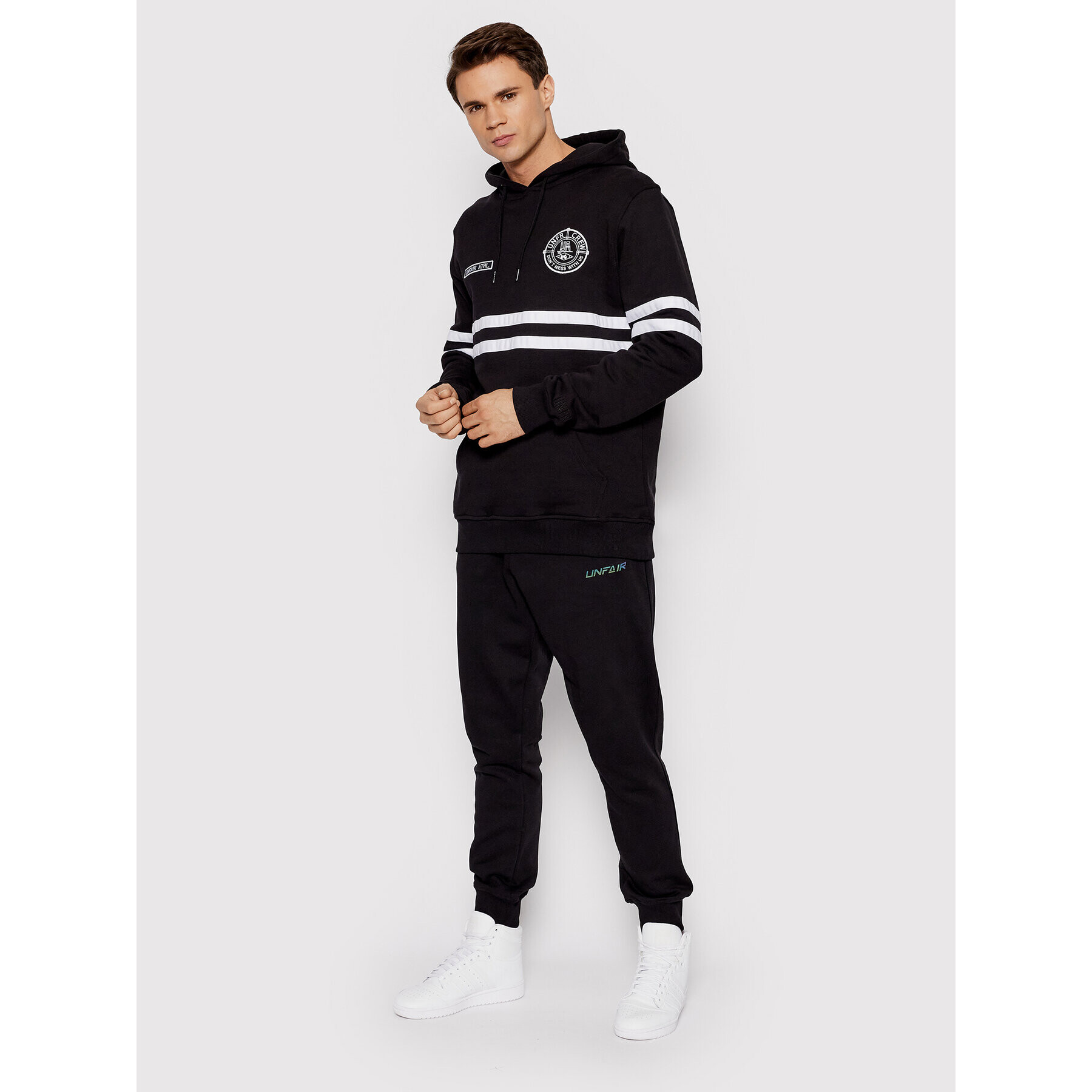 Unfair Athletics Суитшърт UNFR21-073 Черен Regular Fit - Pepit.bg