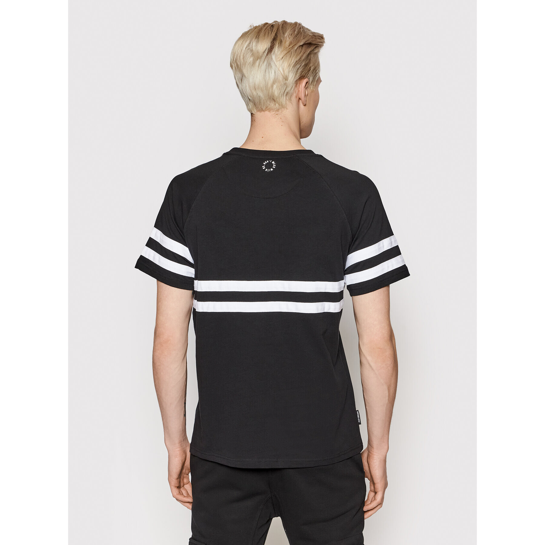 Unfair Athletics Тишърт UNFR19-013 Черен Regular Fit - Pepit.bg