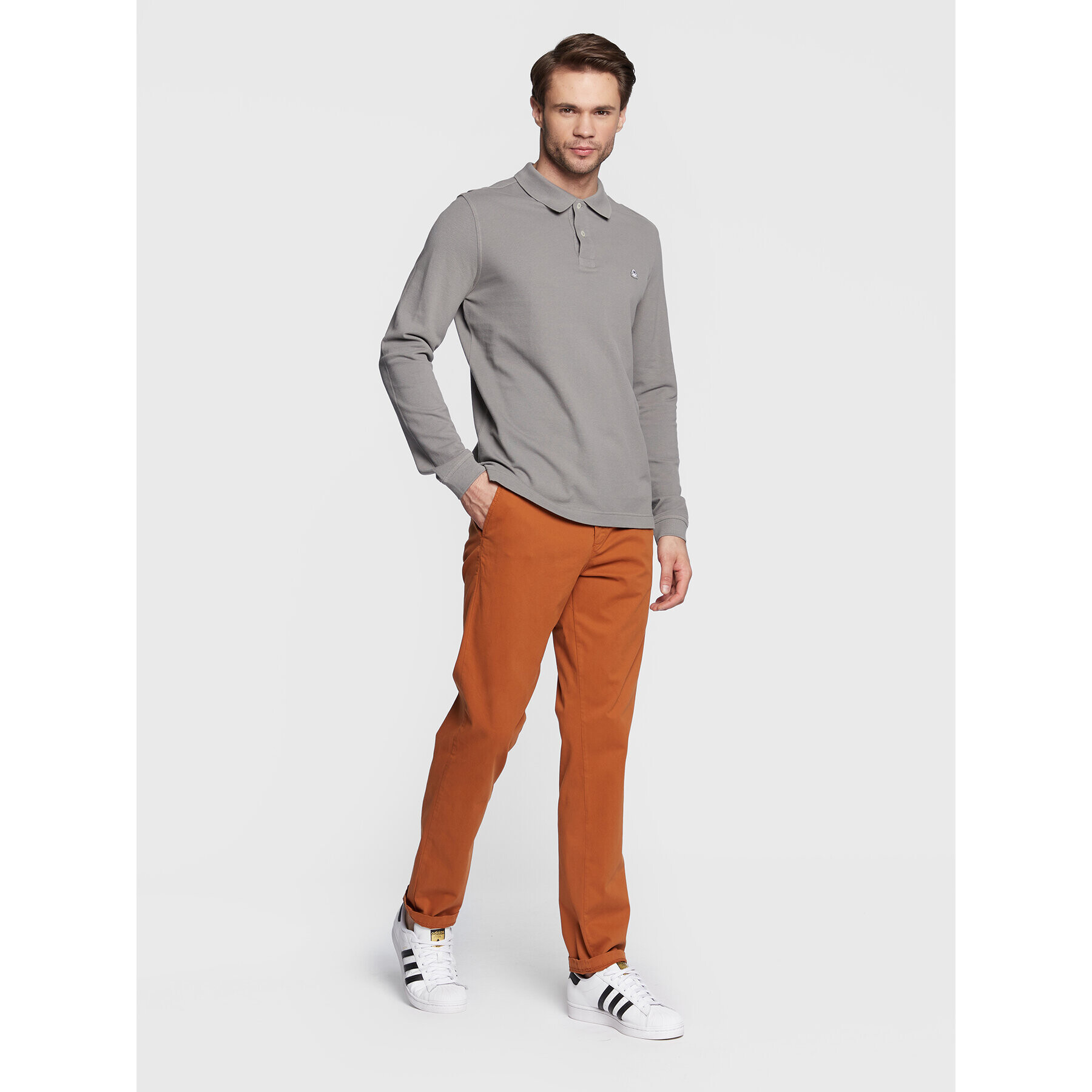 United Colors Of Benetton Чино панталони 4DKH55I18 Кафяв Slim Fit - Pepit.bg