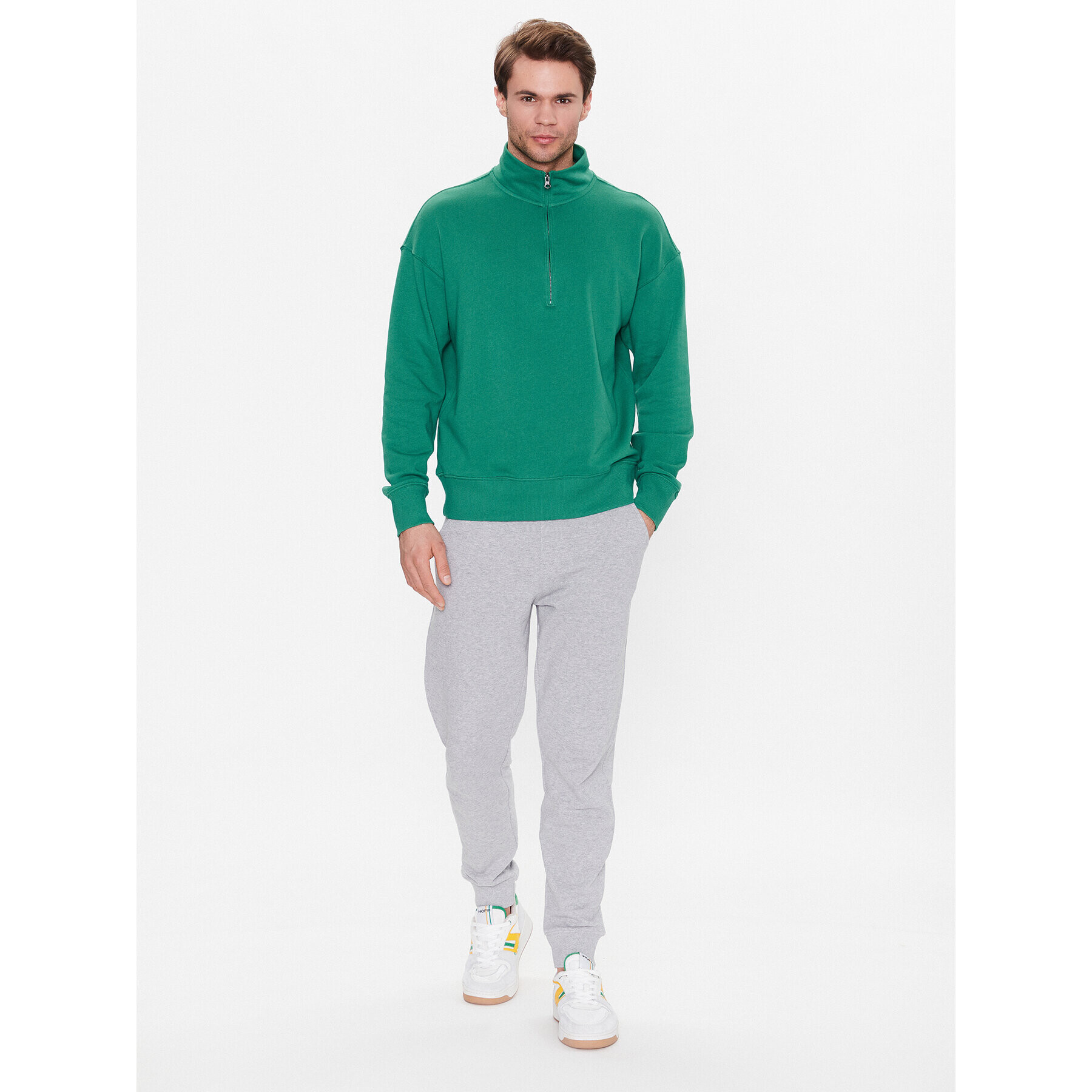 United Colors Of Benetton Суитшърт 3J68U104A Зелен Regular Fit - Pepit.bg