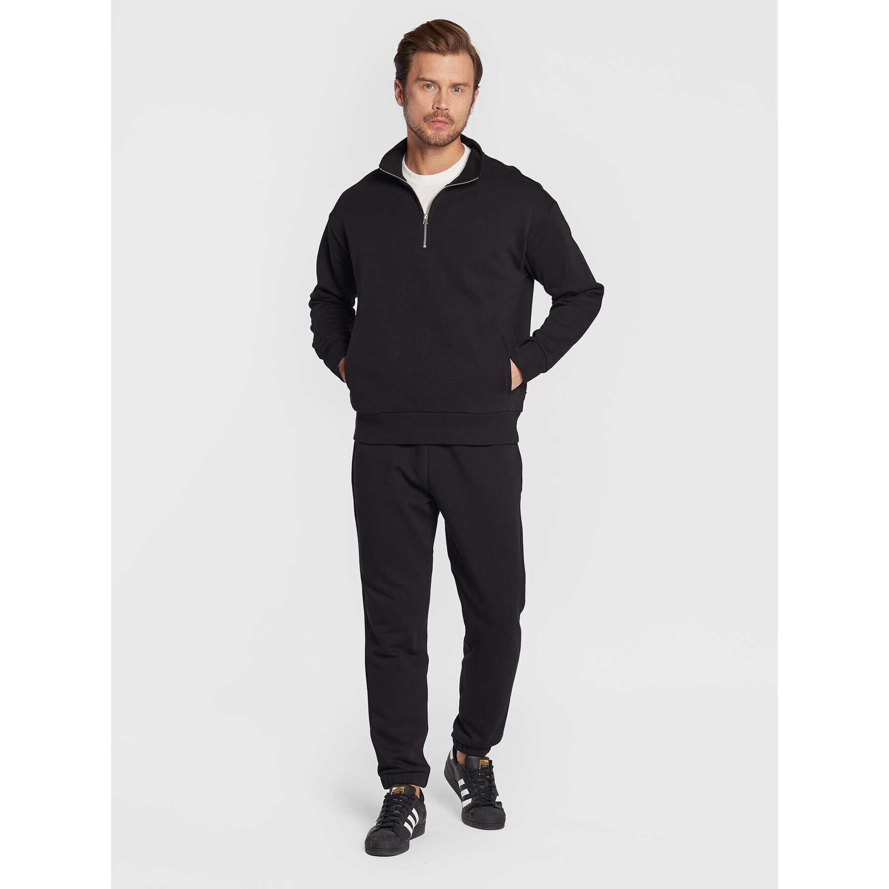 United Colors Of Benetton Суитшърт 3J73U103Q Черен Relaxed Fit - Pepit.bg