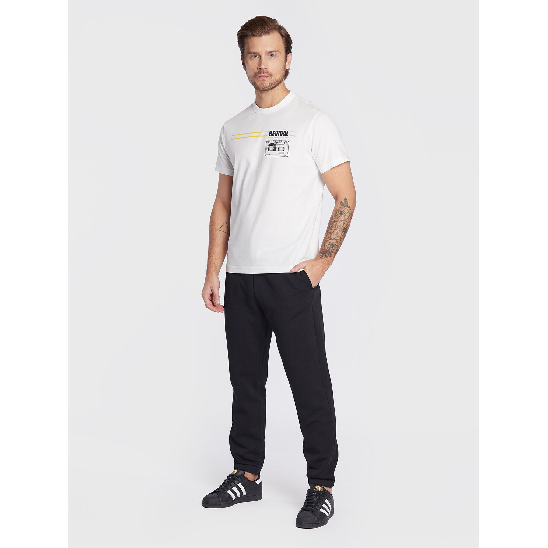 United Colors Of Benetton Тишърт 3YR3U102R Бял Regular Fit - Pepit.bg