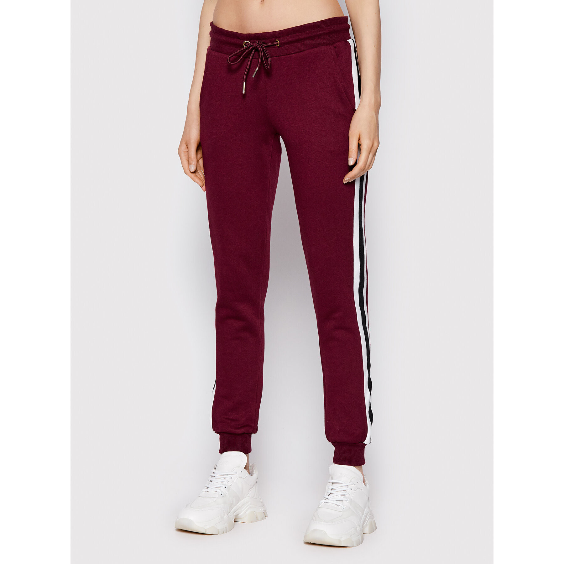 Urban Classics Долнище анцуг College Contrast TB2453 Бордо Regular Fit - Pepit.bg