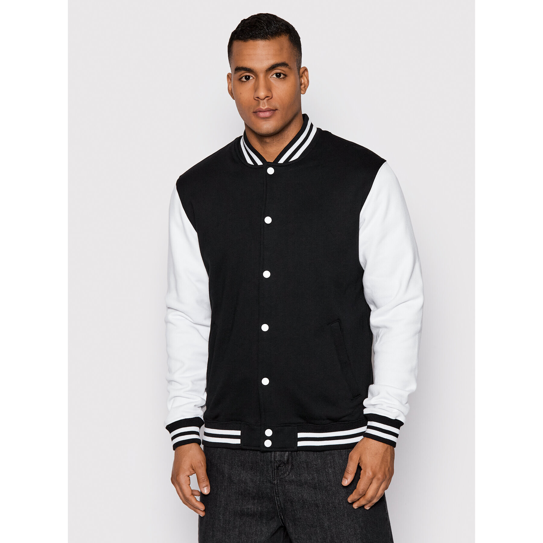 Urban Classics Суитшърт 2-Tone College TB207 Черен Regular Fit - Pepit.bg