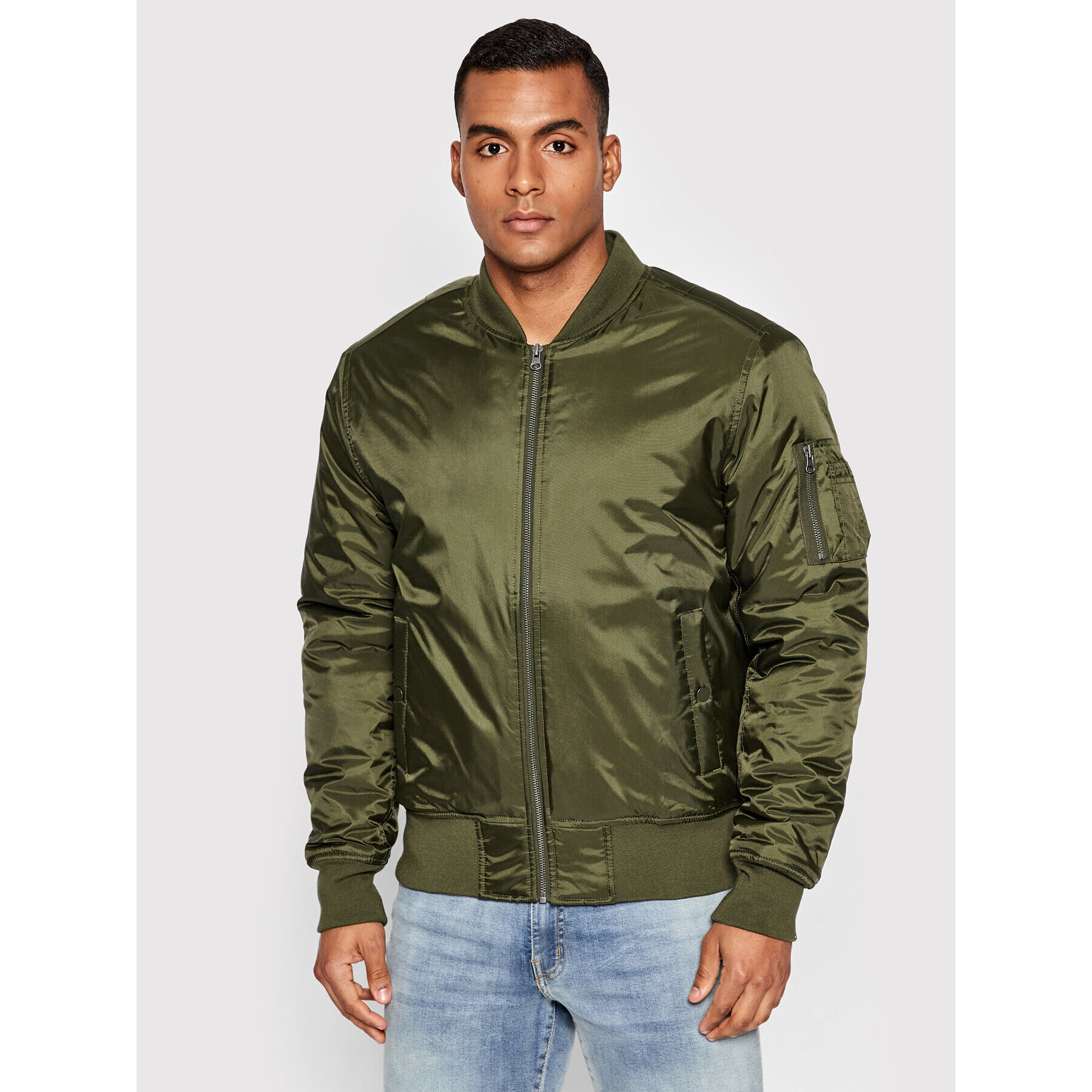 Urban Classics Яке бомбър Basic TB861 Зелен Regular Fit - Pepit.bg