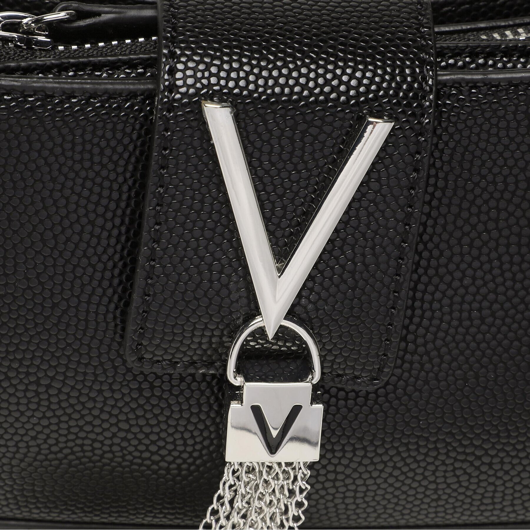 Valentino Дамска чанта Divina VBS1R411G Черен - Pepit.bg