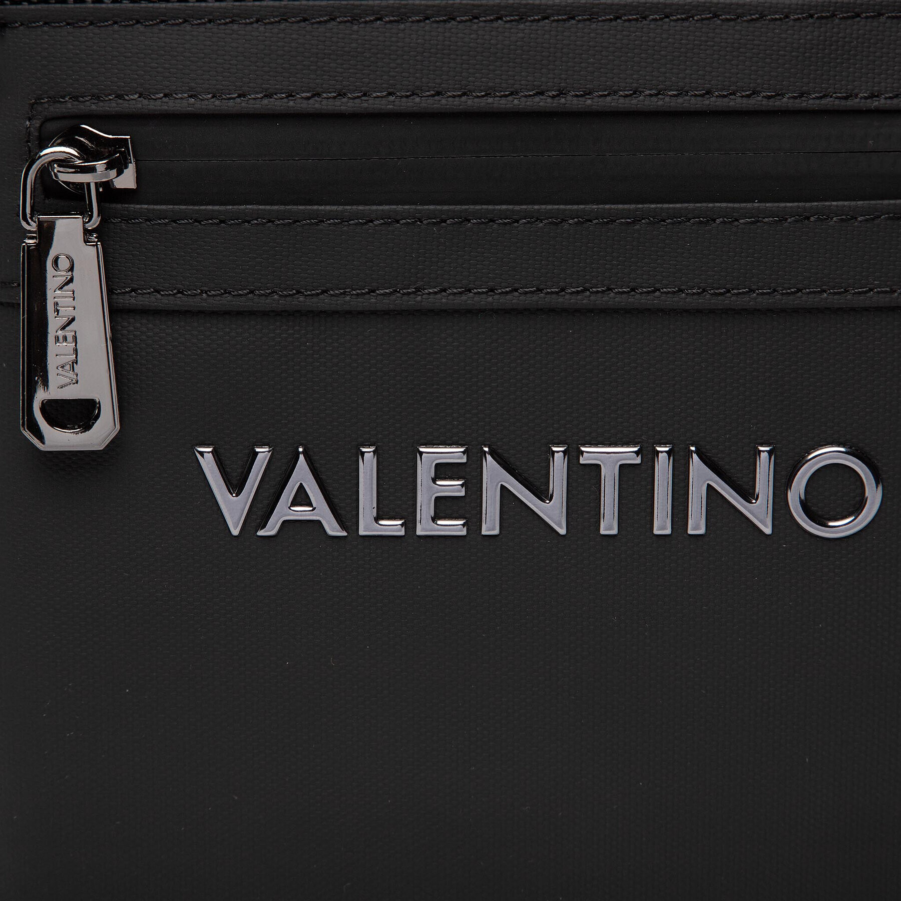 Valentino Мъжка чантичка Plin VBS6H002 Черен - Pepit.bg