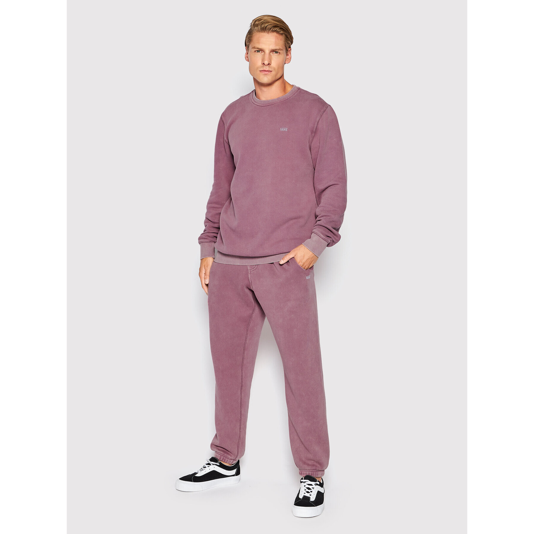 Vans Долнище анцуг ComfyCush Wash VN0A7YCE Виолетов Relaxed Fit - Pepit.bg