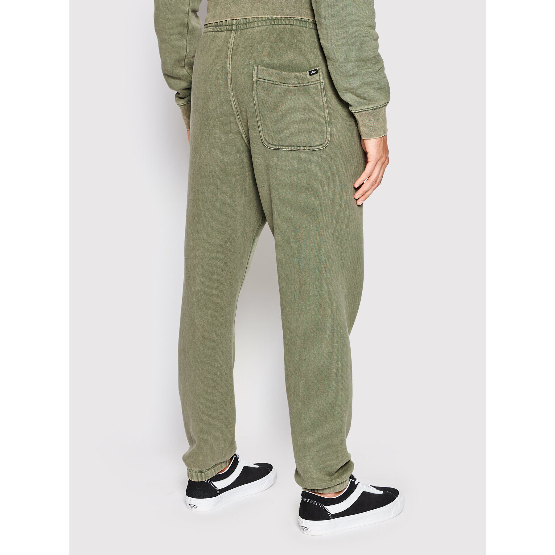 Vans Долнище анцуг ComfyCush Wash VN0A7YCE Зелен Relaxed Fit - Pepit.bg