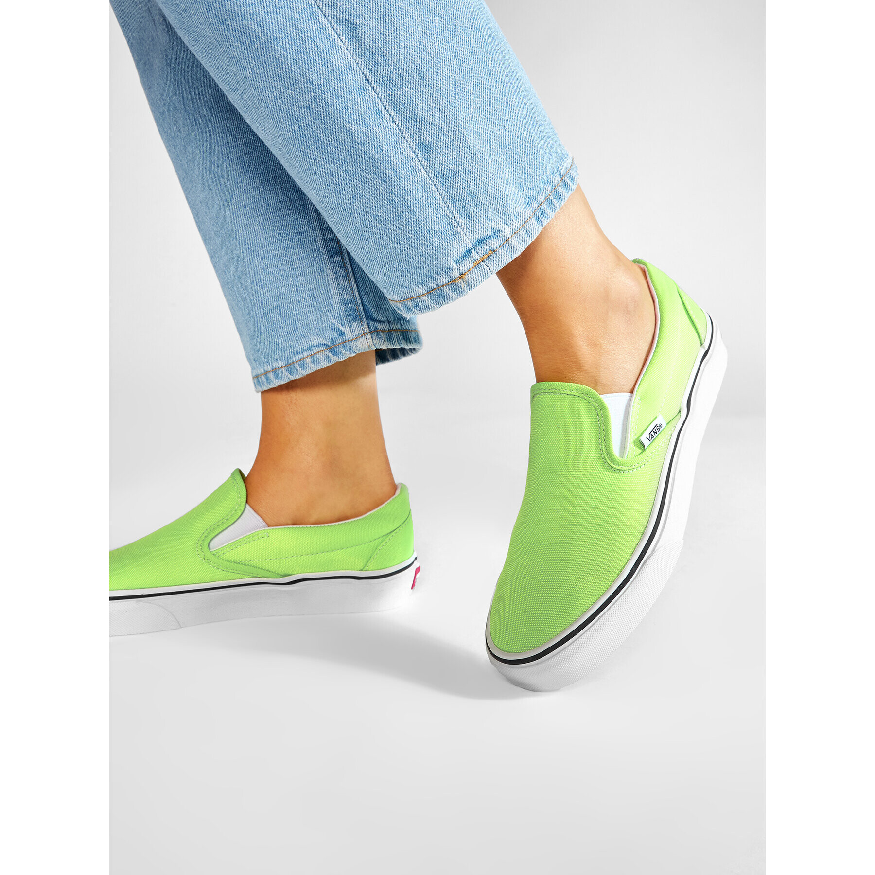 Vans Гуменки Classic Slip-On VN0A4U38WT51 Зелен - Pepit.bg