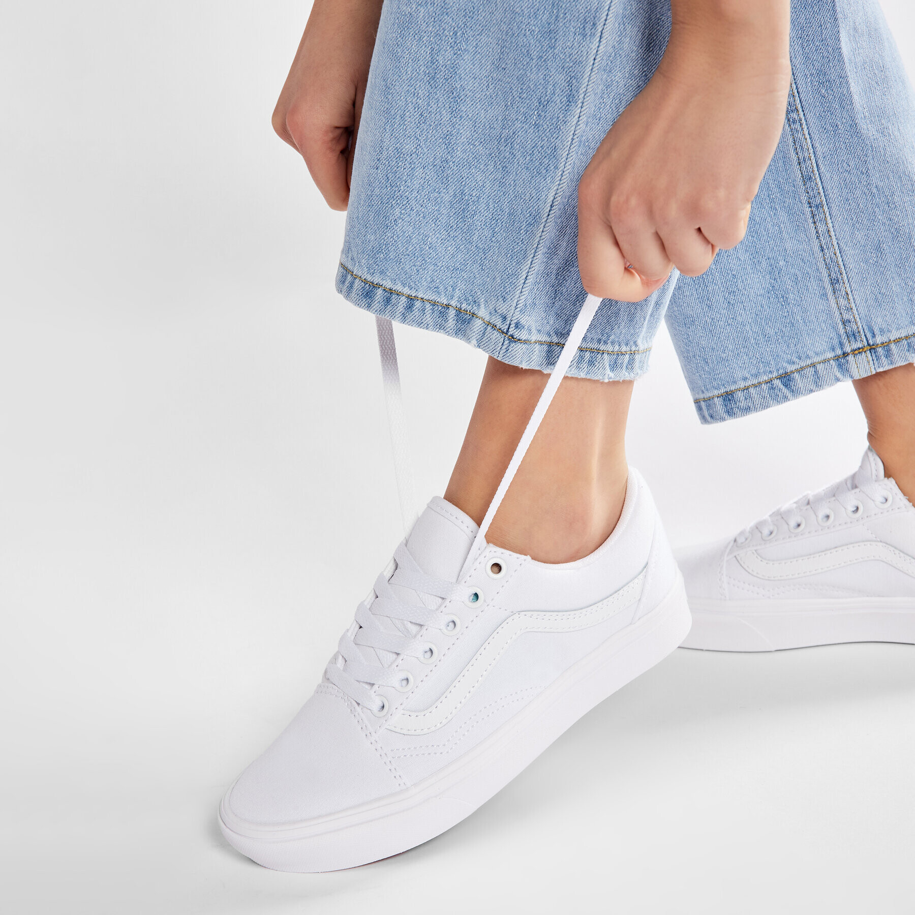Vans Гуменки Comfycush Old S VN0A3WMAVNG1 Бял - Pepit.bg