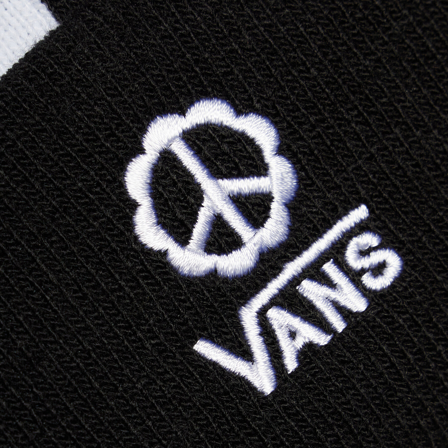 Vans Шапка Breakin Out VN0A7YSN63M1 Черен - Pepit.bg