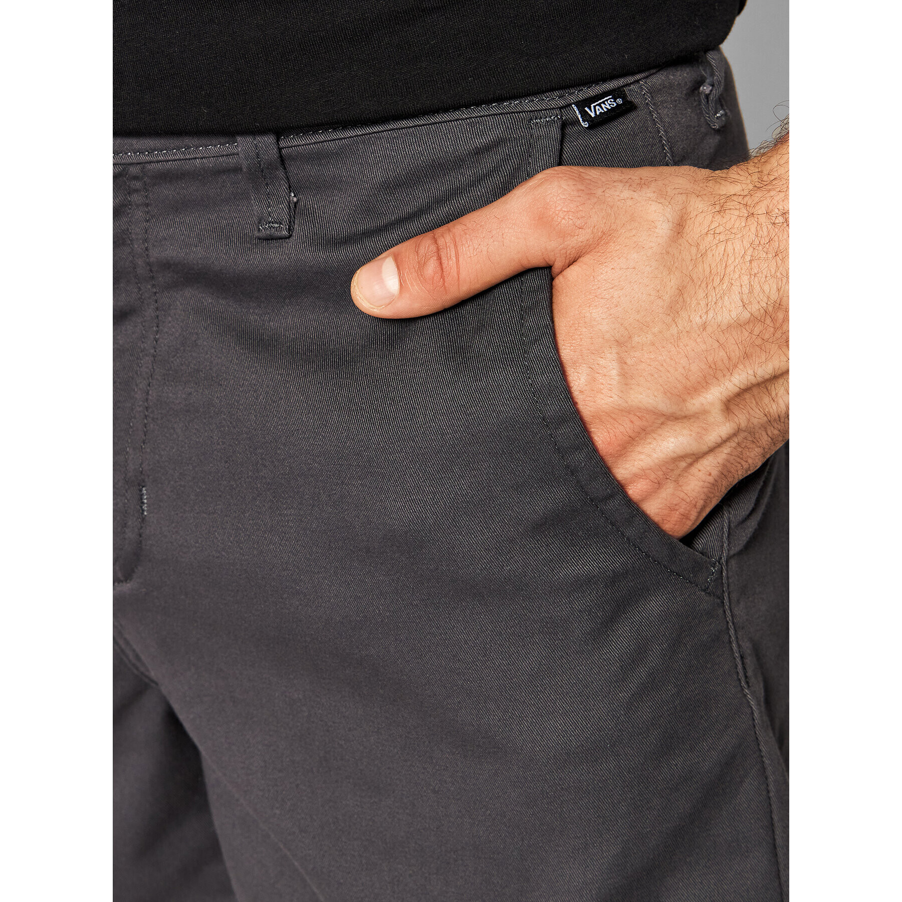 Vans Шорти от плат Authentic Chino VN0A5FJX Сив Relaxed Fit - Pepit.bg