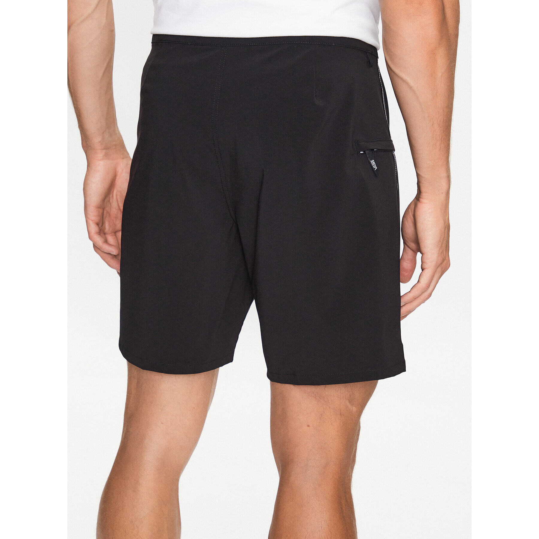 Vans Шорти от плат The Daily Solid VN0007XR Черен Regular Fit - Pepit.bg