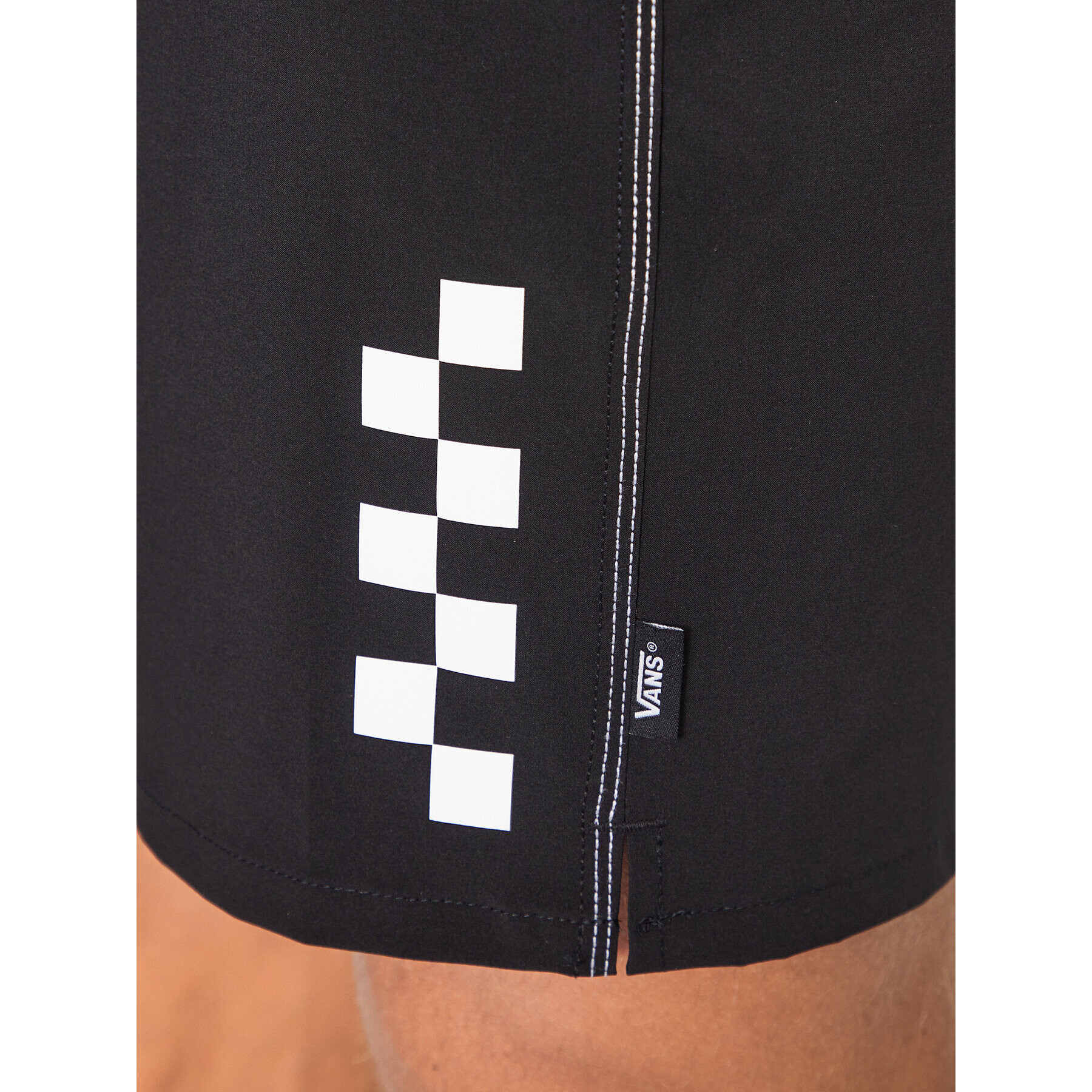 Vans Шорти от плат The Daily Solid VN0007XR Черен Regular Fit - Pepit.bg