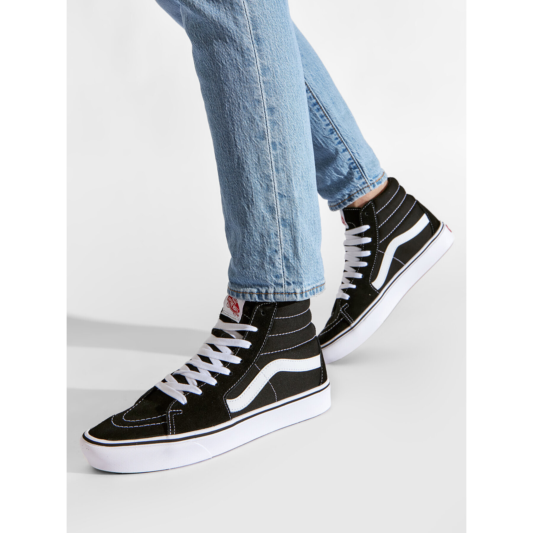 Vans Сникърси Comfycush Sk8-Hi VN0A3WMBVNE1 Черен - Pepit.bg