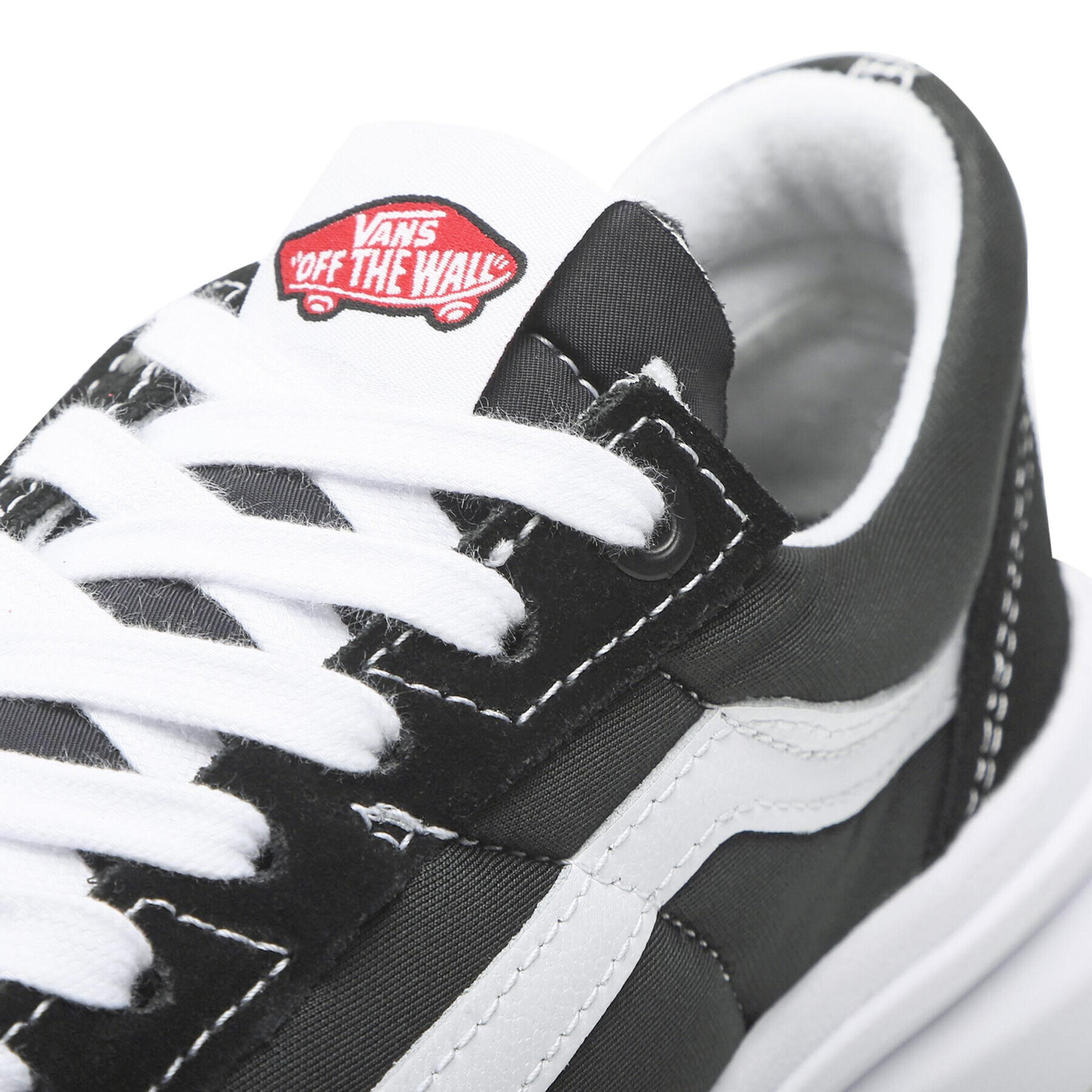 Vans Гуменки Old Skool Overt VN0A7Q5EBA21 Черен - Pepit.bg
