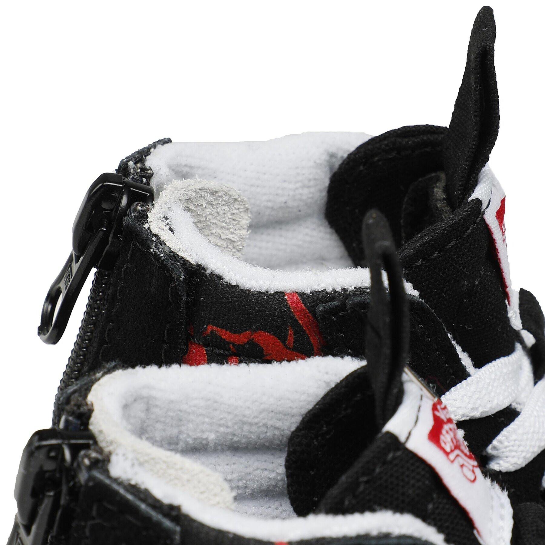 Vans Сникърси Sk8-Hi Zip VN0A4BV1BLK1 Черен - Pepit.bg