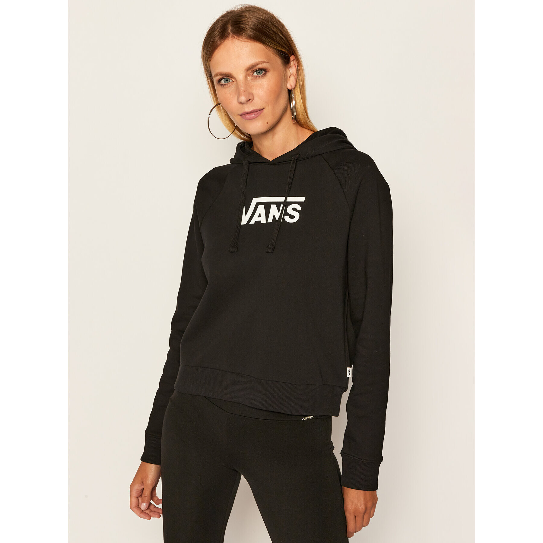 Vans Суитшърт Flying V Ft Roxy VN0A4BG3 Черен Regular Fit - Pepit.bg