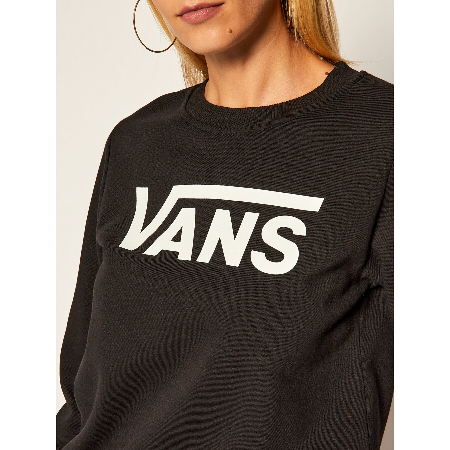 Vans Суитшърт Wm Classic V Crew VN0A4S97 Черен Regular Fit - Pepit.bg