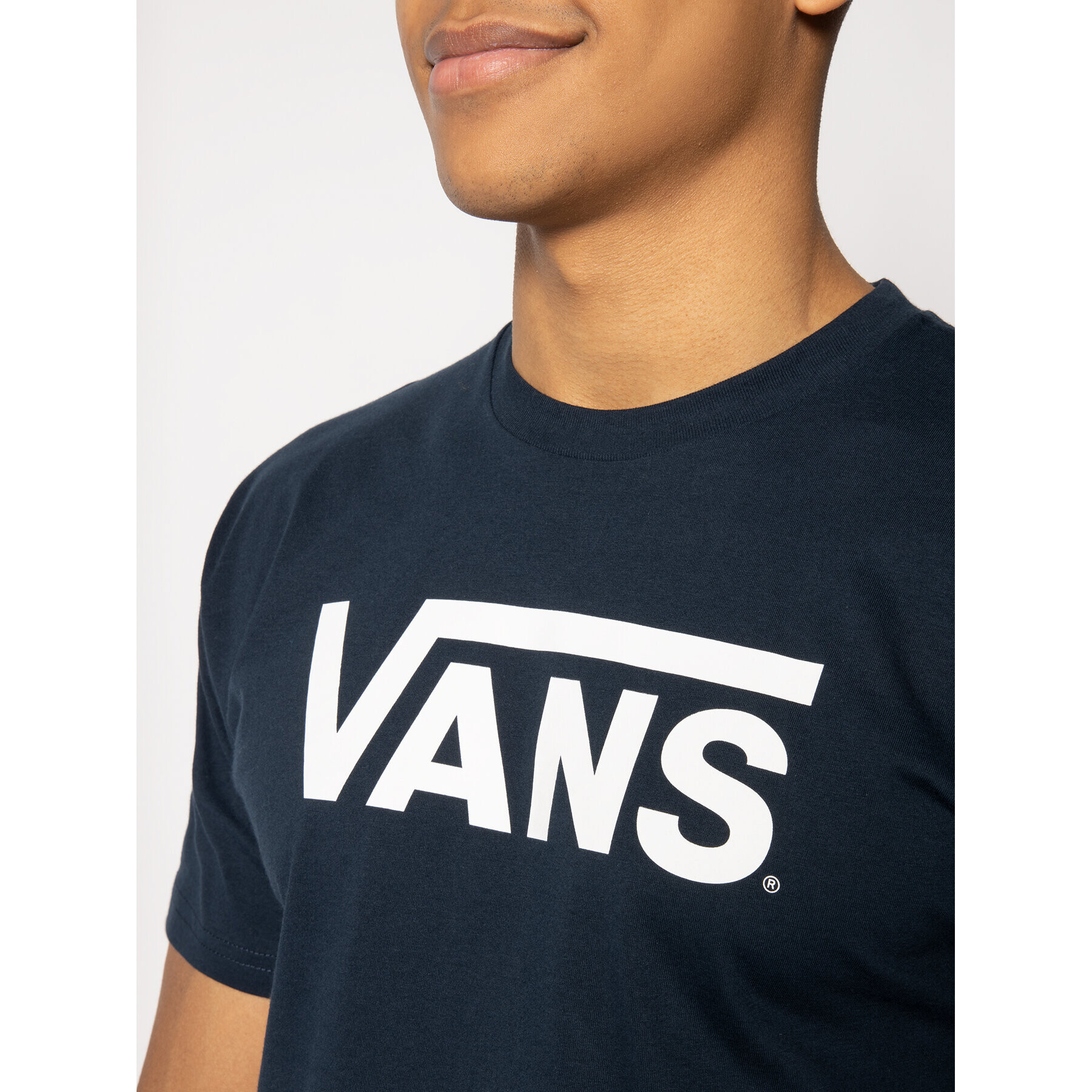 Vans Тишърт Classic VN000GGGNAV1 Тъмносин Classic Fit - Pepit.bg