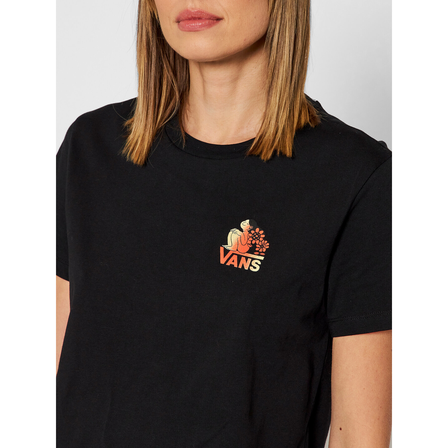 Vans Тишърт Cultivate Care BF Tee VN0A5LK5BLK1 Черен Regular Fit - Pepit.bg