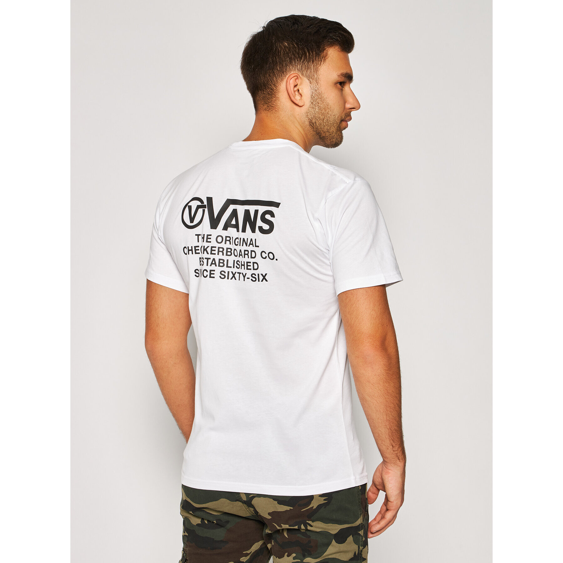 Vans Тишърт Distortion Type VN0A49PV Бял Regular Fit - Pepit.bg