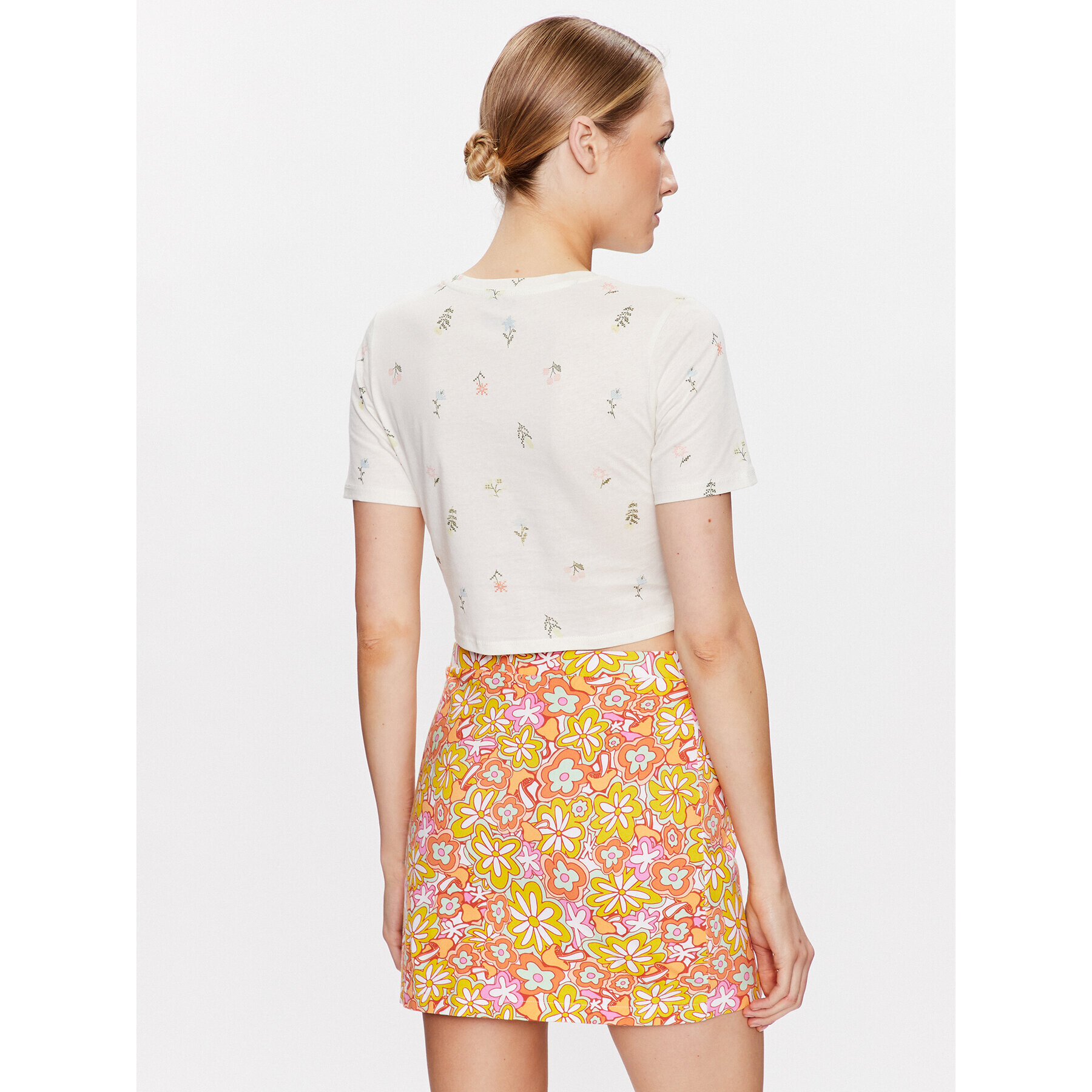 Vans Тишърт Micro Ditsy Crop Crew Sport VN0002M8 Бежов Regular Fit - Pepit.bg